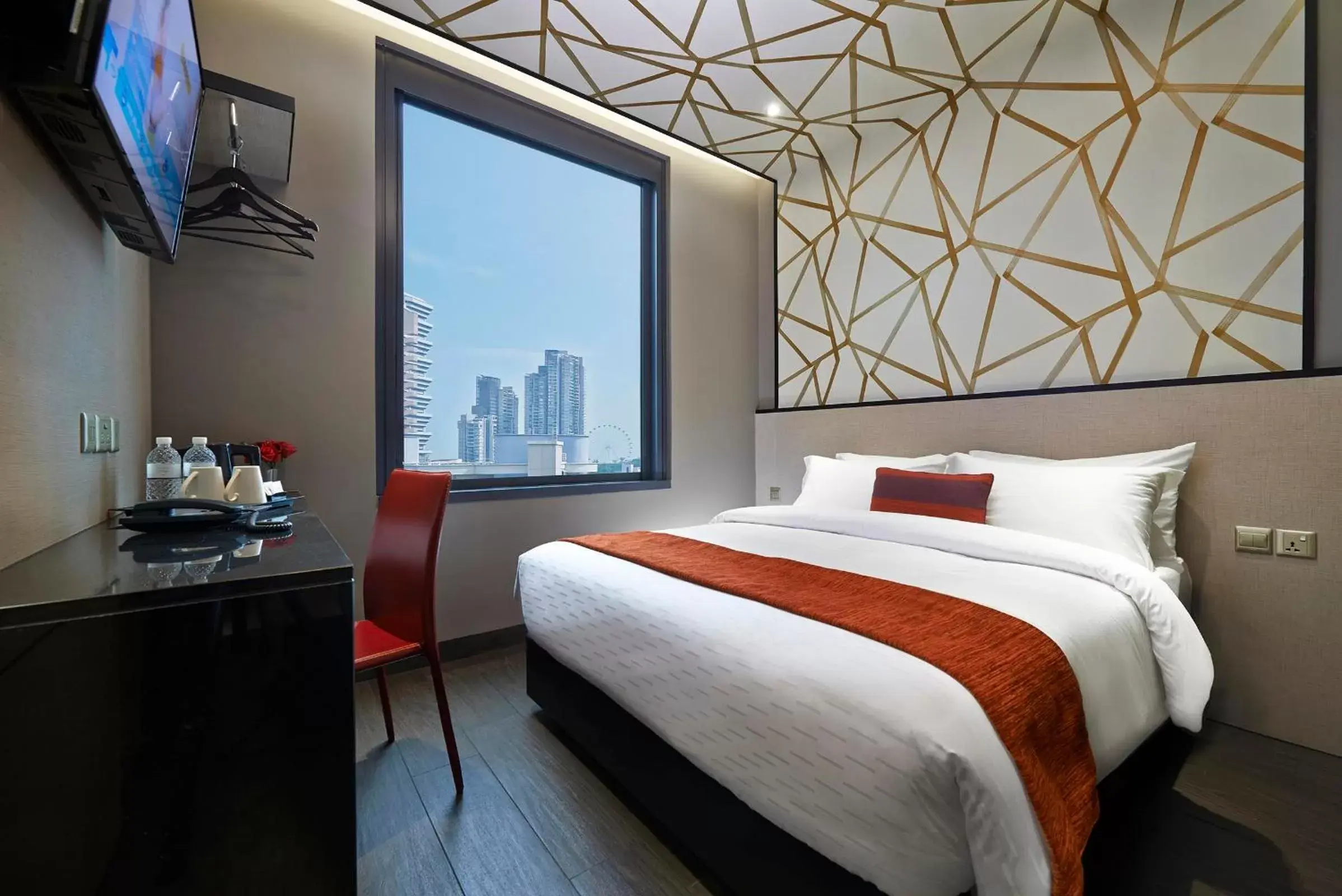 Superior Double Room with City View in Hotel Boss Superior Double Room with City View in Hotel Boss