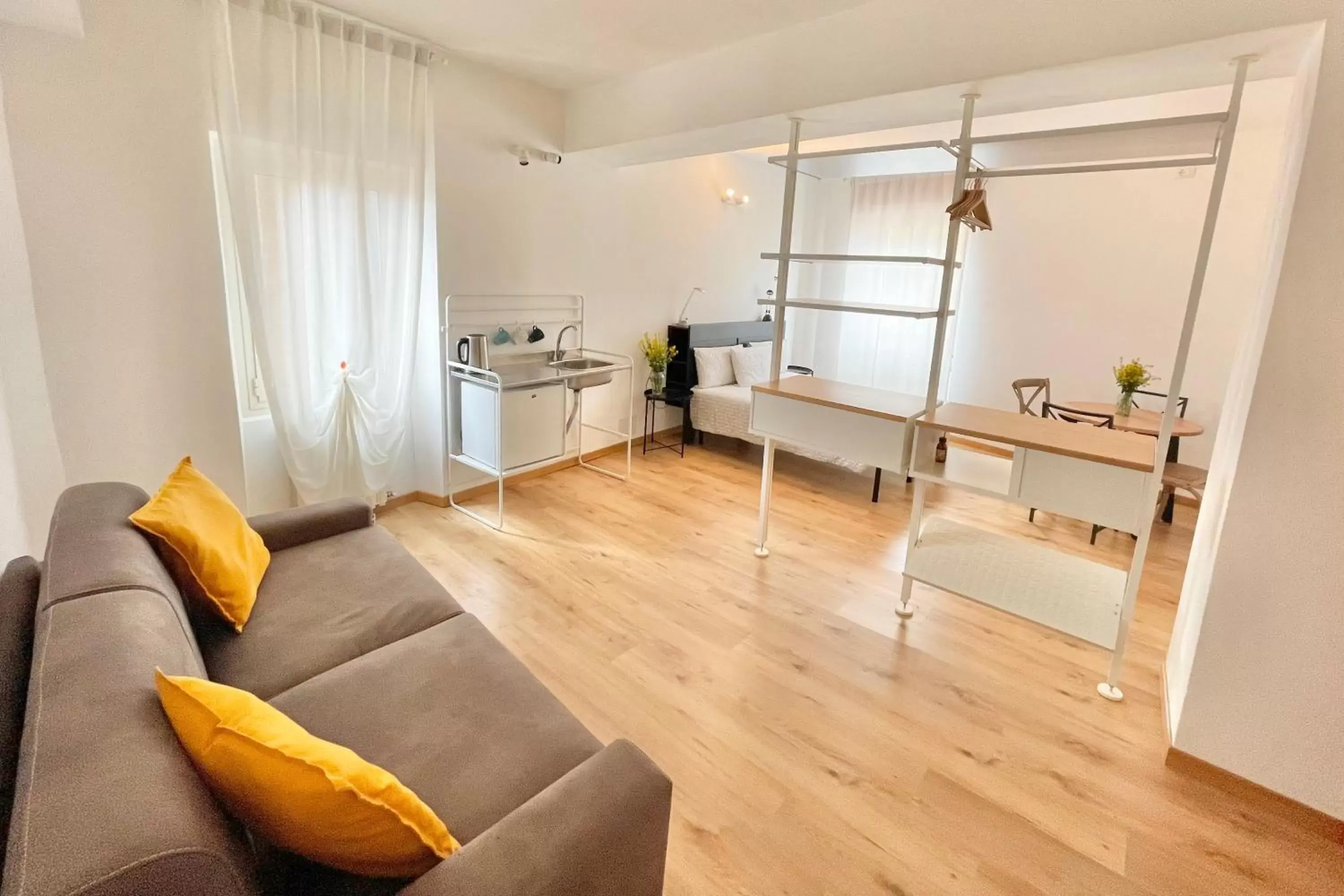 Quadruple Room with Mountain View in Albergo Vittoria Quadruple Room with Mountain View in Albergo Vittoria