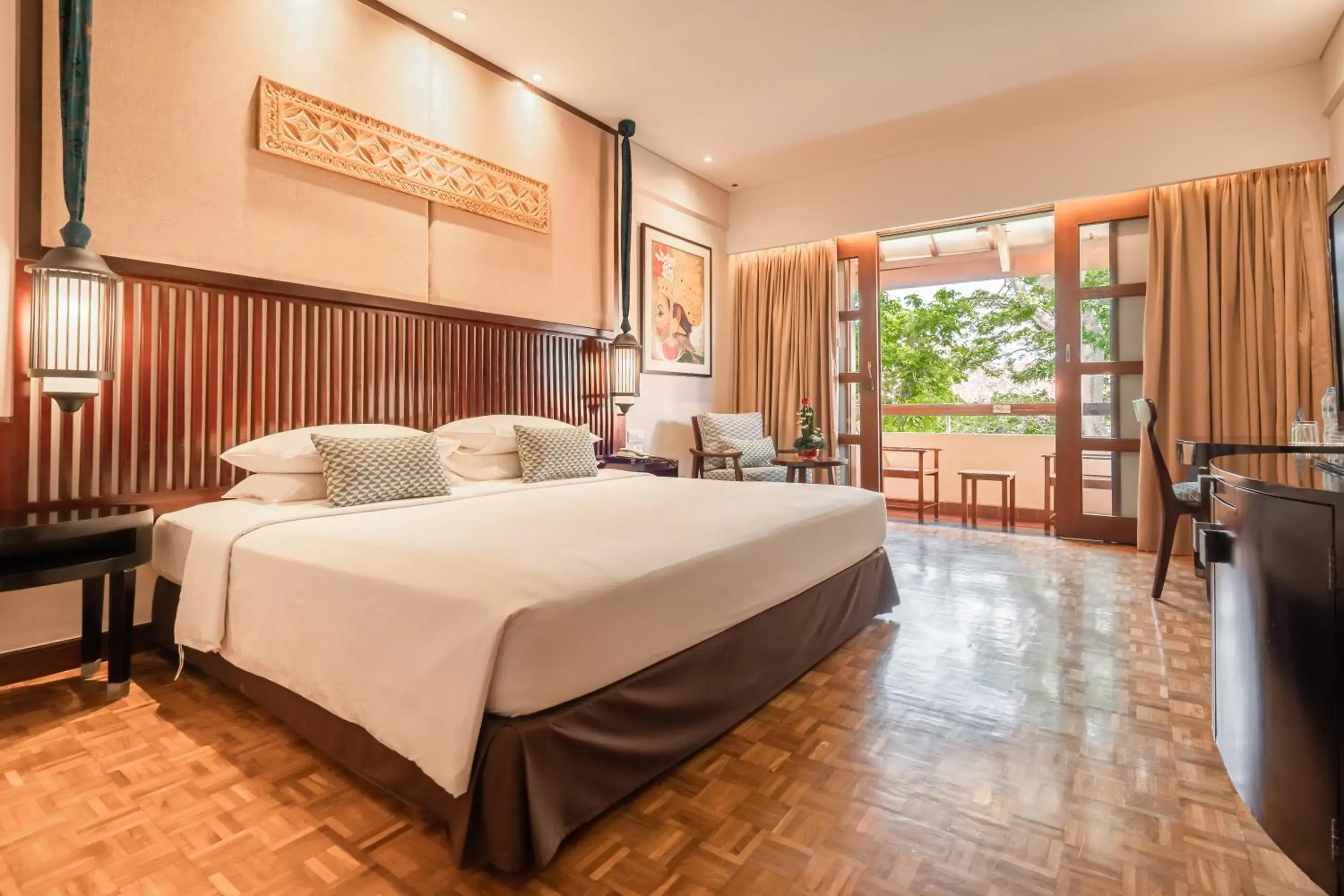 Deluxe Room with Extra Bed (3 Adults) in Bintang Bali Resort Deluxe Room with Extra Bed (3 Adults) in Bintang Bali Resort