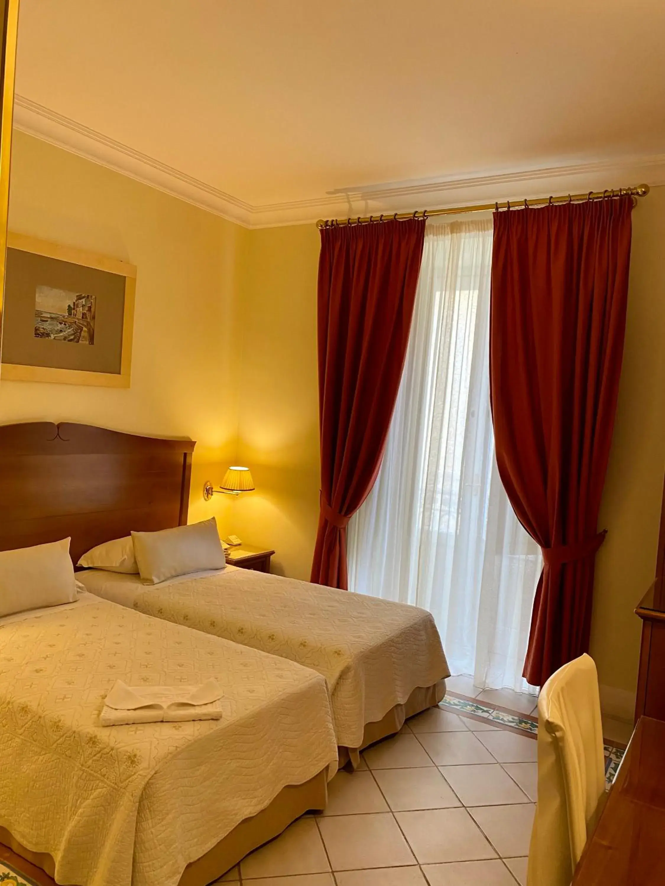 Double or Twin Room with Balcony - single occupancy in Hotel Akropolis - Museum Hotel Double or Twin Room with Balcony - single occupancy in Hotel Akropolis - Museum Hotel