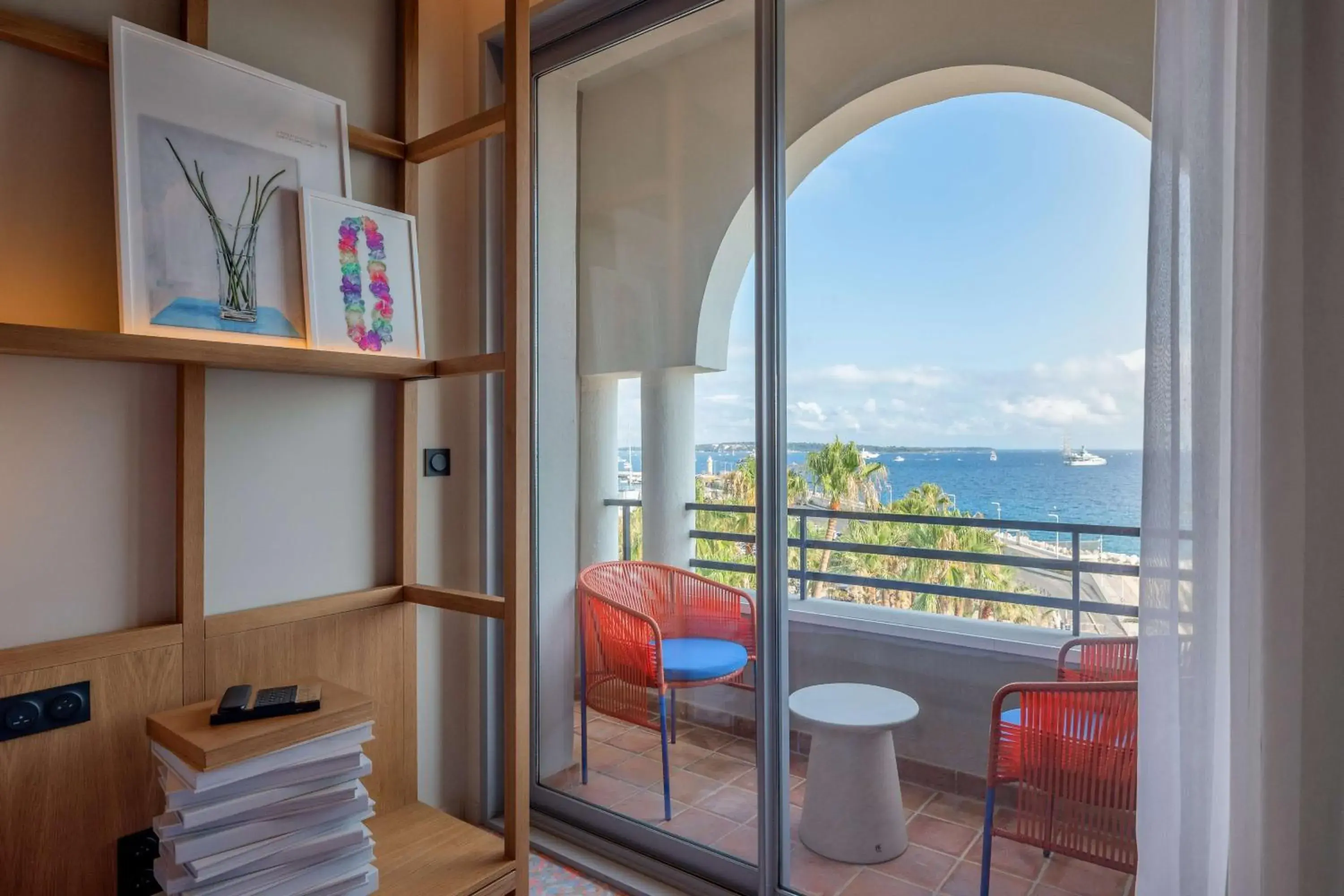 Deluxe King Room with Sea View in Canopy by Hilton Cannes Deluxe King Room with Sea View in Canopy by Hilton Cannes