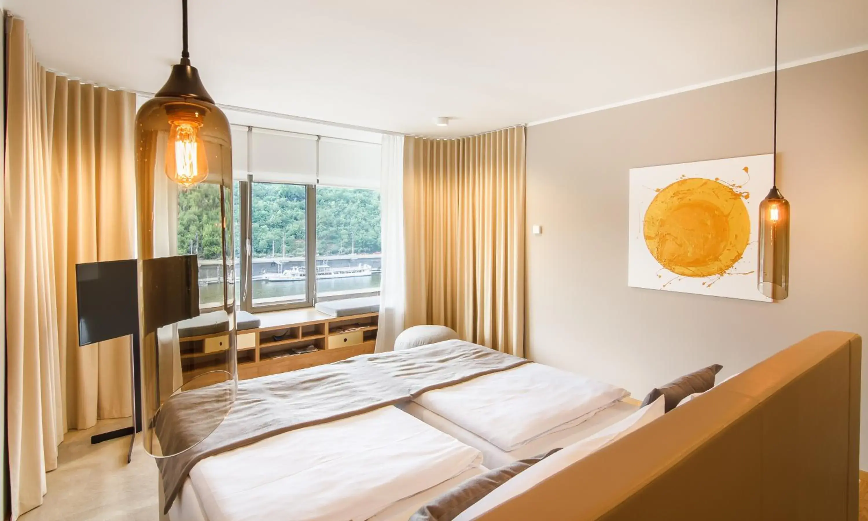 Deluxe Double or Twin Room River View in The President Deluxe Double or Twin Room River View in The President