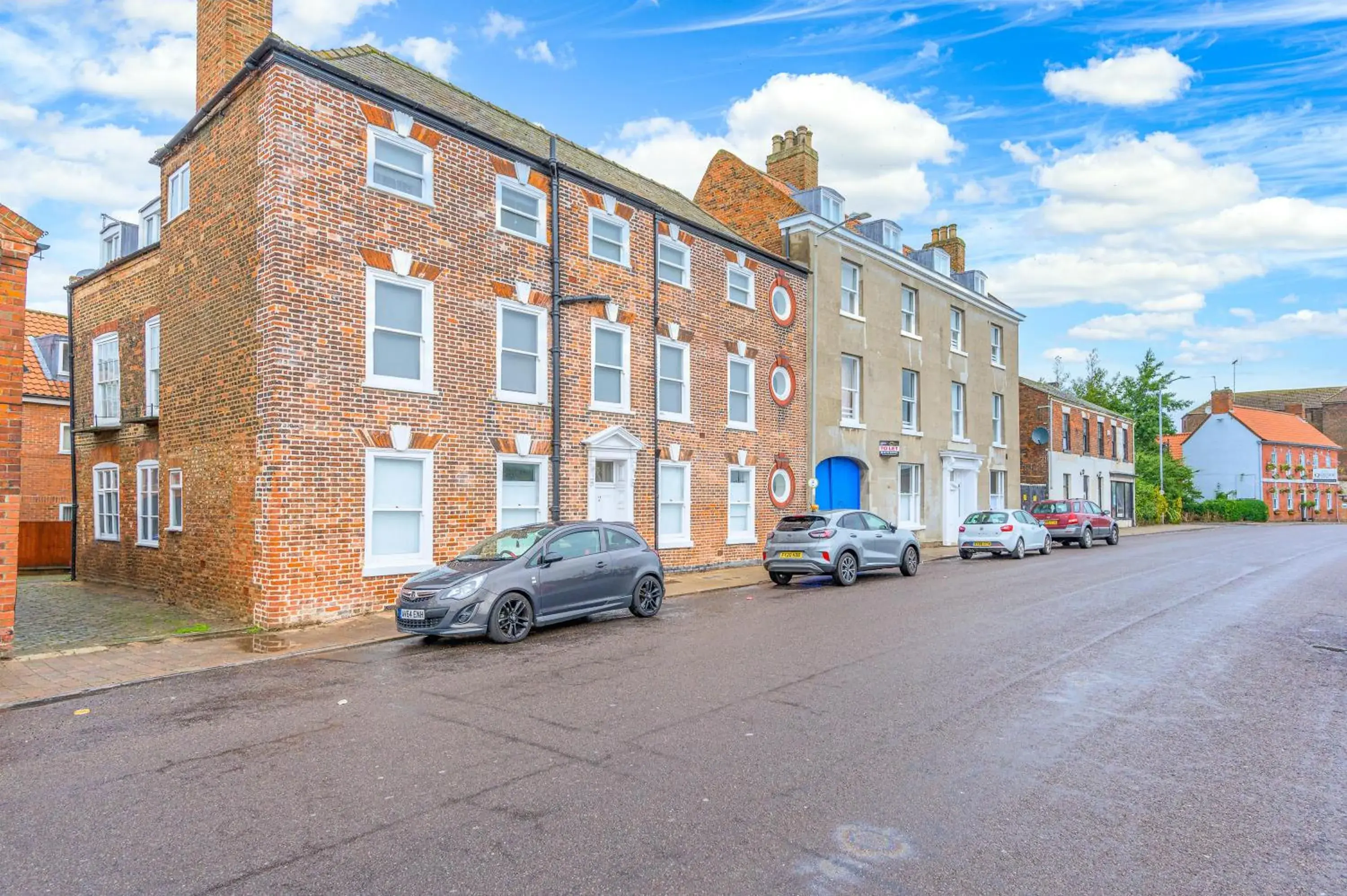 Property Building in The Quayside Apartment Hotel Property Building in The Quayside Apartment Hotel