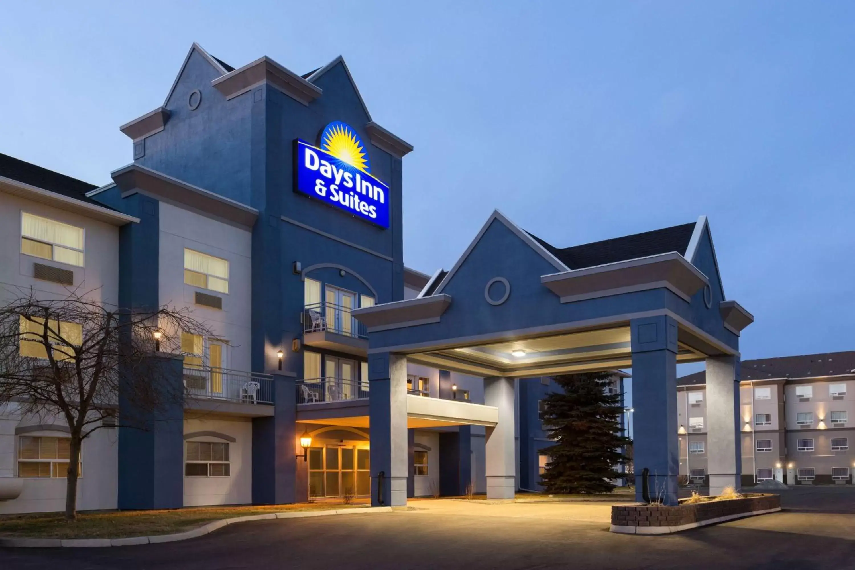 Days Inn & Suites by Wyndham Brooks Days Inn & Suites by Wyndham Brooks