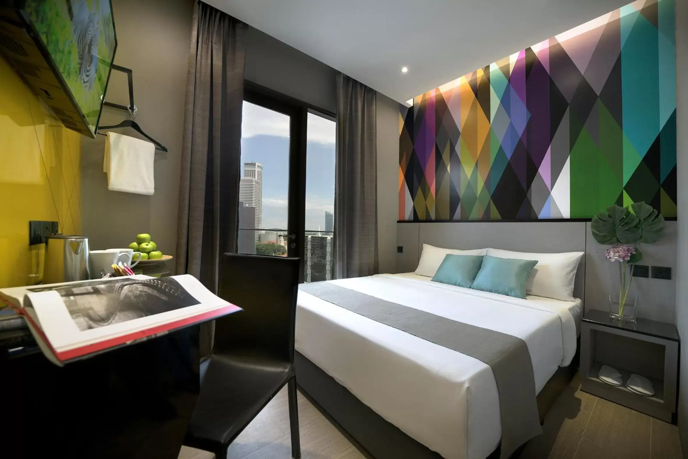 Superior Double Room with Balcony in Hotel Mi Bencoolen Superior Double Room with Balcony in Hotel Mi Bencoolen