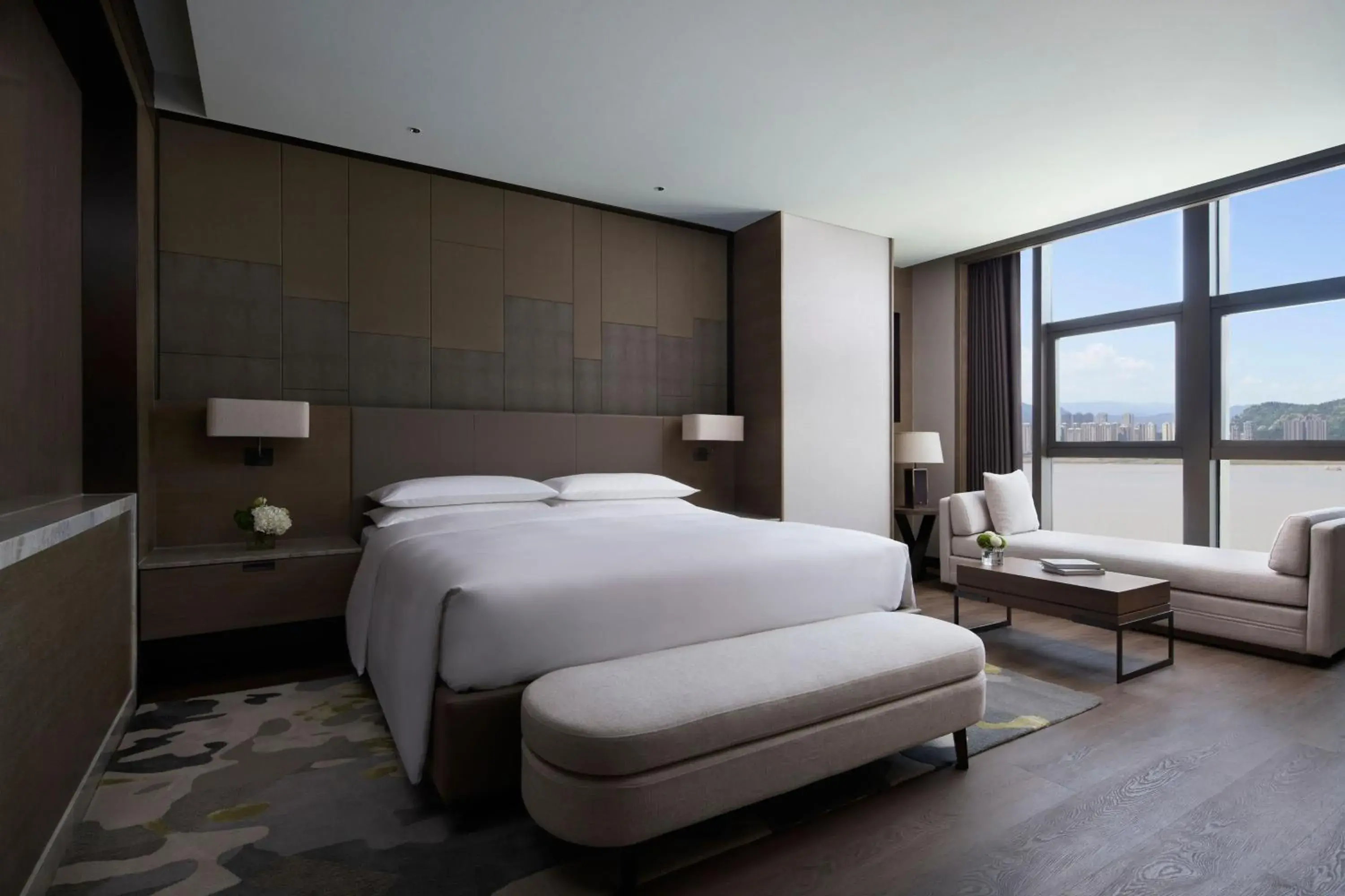 One-Bedroom King Suite with River View - Club Lounge Access in Wenzhou Marriott Hotel One-Bedroom King Suite with River View - Club Lounge Access in Wenzhou Marriott Hotel