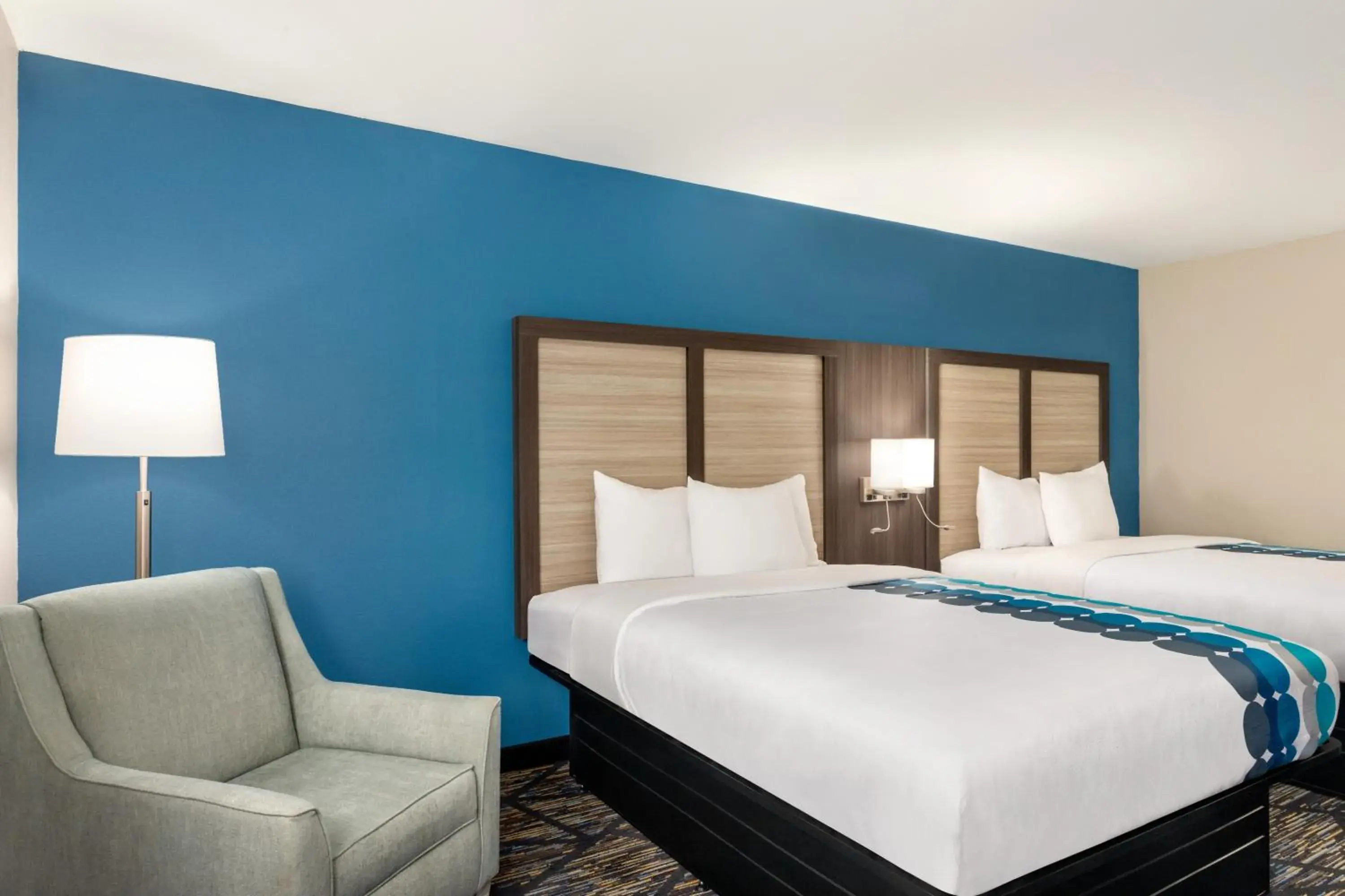 Queen Room with Two Queen Beds - Non-Smoking in Baymont by Wyndham Blackwell I-35 Queen Room with Two Queen Beds - Non-Smoking in Baymont by Wyndham Blackwell I-35