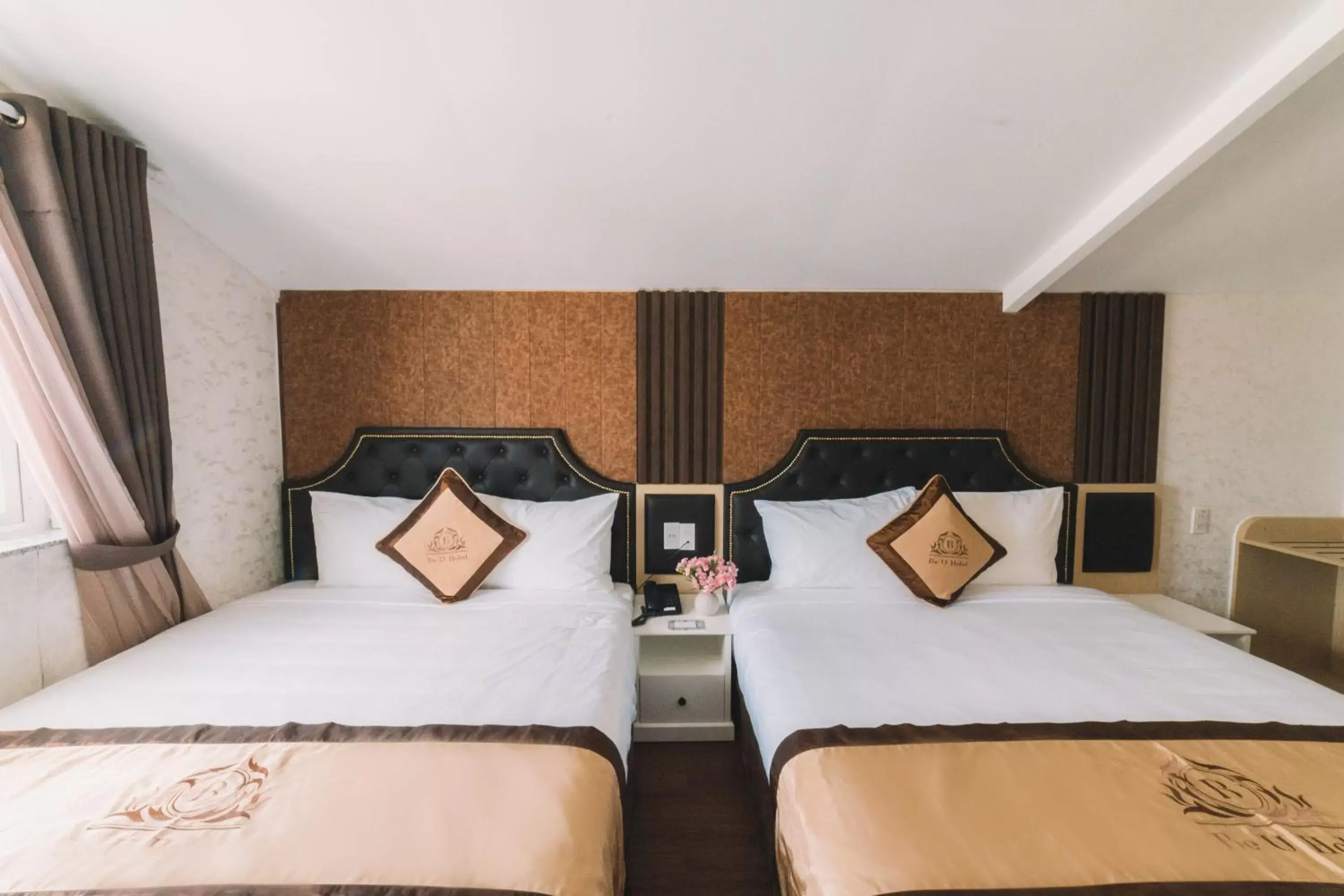 Deluxe Twin Room in Be U Hotel City View Deluxe Twin Room in Be U Hotel City View