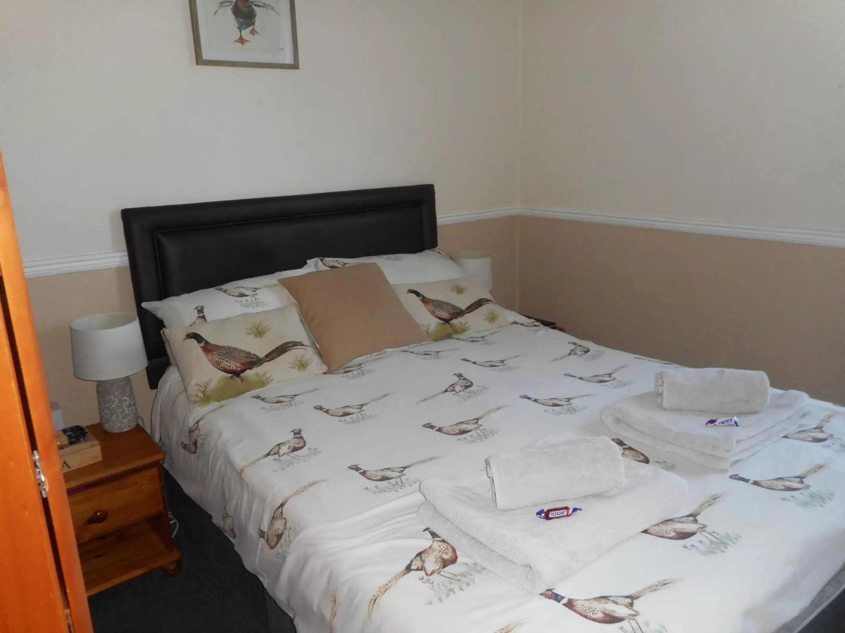 Standard Double Room in The George B & B Standard Double Room in The George B & B