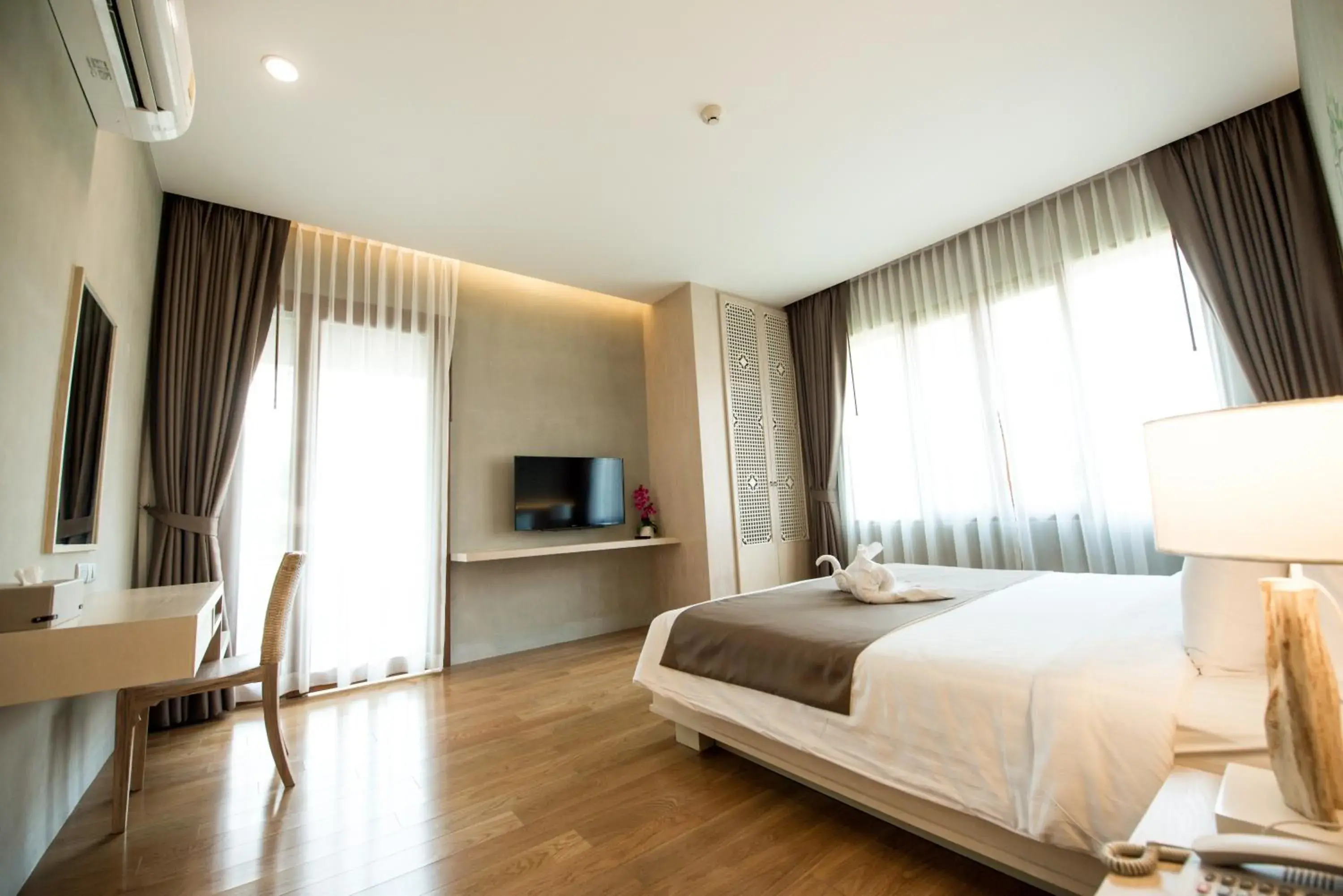 Family Suite with Balcony in Chu Hotel Family Suite with Balcony in Chu Hotel