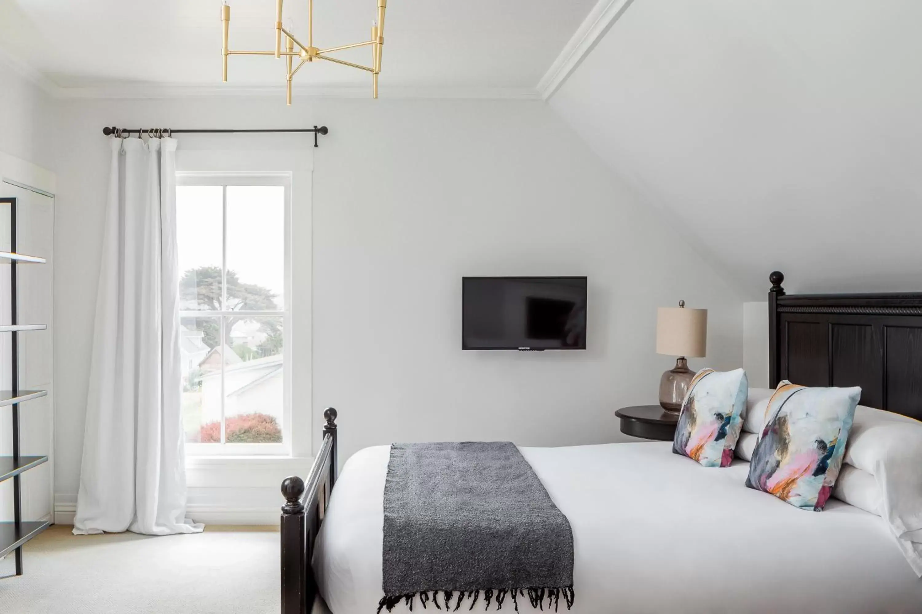 Deluxe King at Packard House in Inns of Mendocino Deluxe King at Packard House in Inns of Mendocino