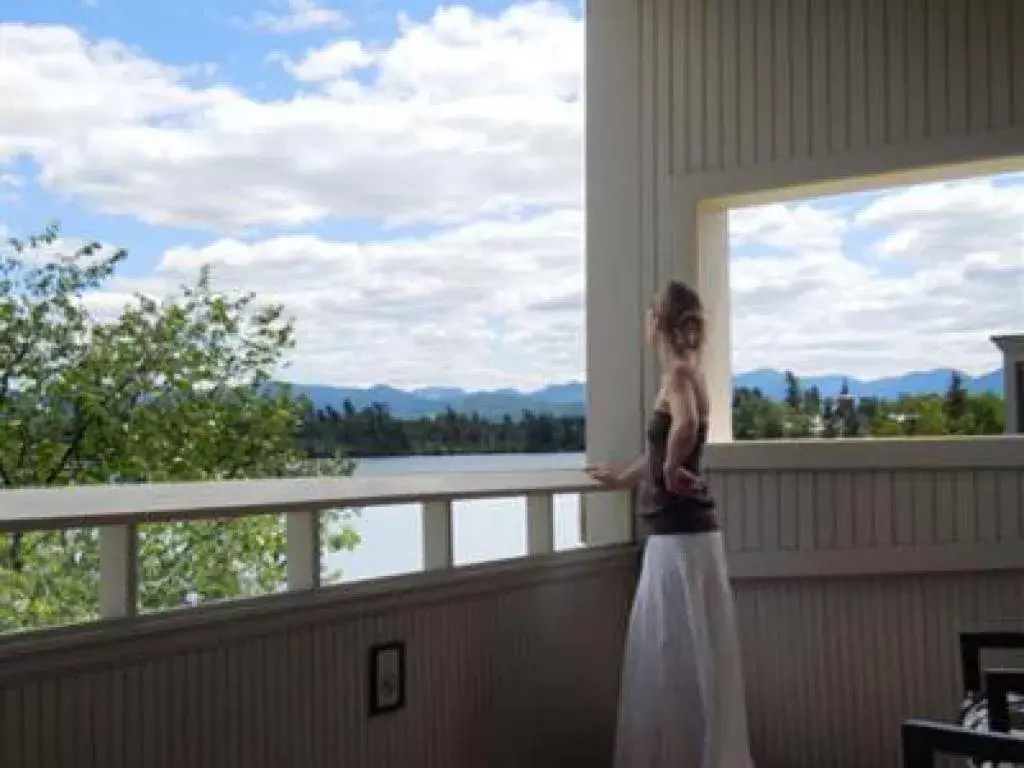 Deluxe Suite in The Haus On Mirror Lake Deluxe Suite in The Haus On Mirror Lake