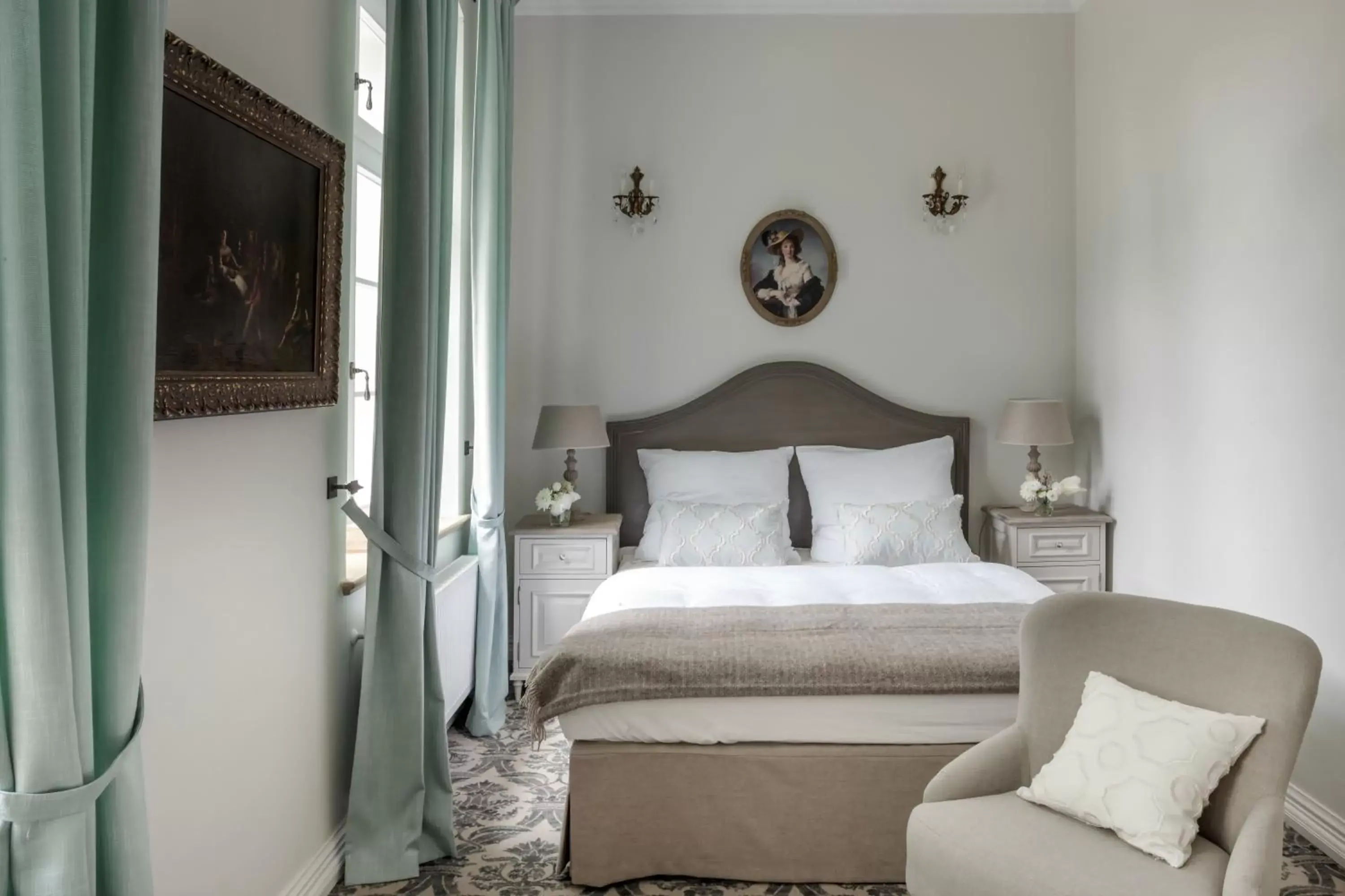 Superior Double Room with Garden View in Pałac Kamieniec Superior Double Room with Garden View in Pałac Kamieniec