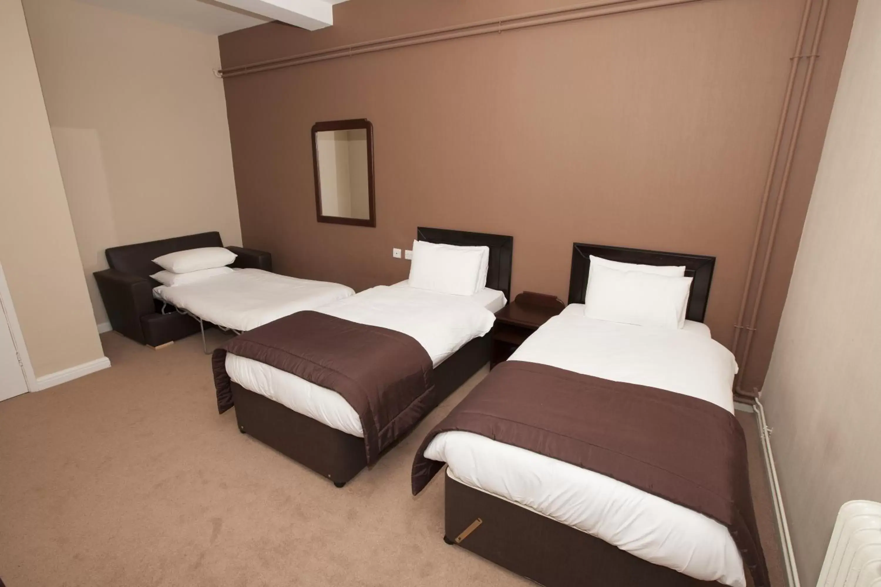 Triple Room with City View in Dolphin SA1 Triple Room with City View in Dolphin SA1