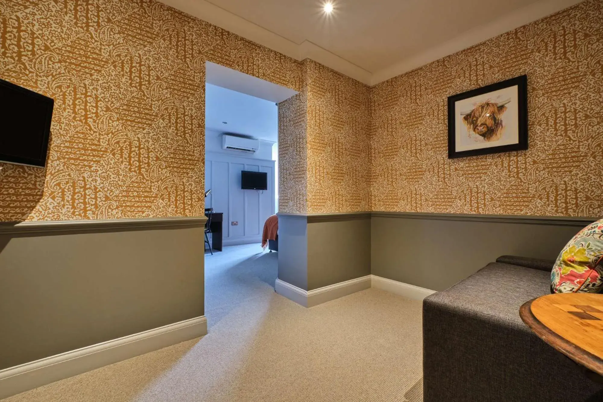 Deluxe Double Room in The Bulls Head Hotel Deluxe Double Room in The Bulls Head Hotel