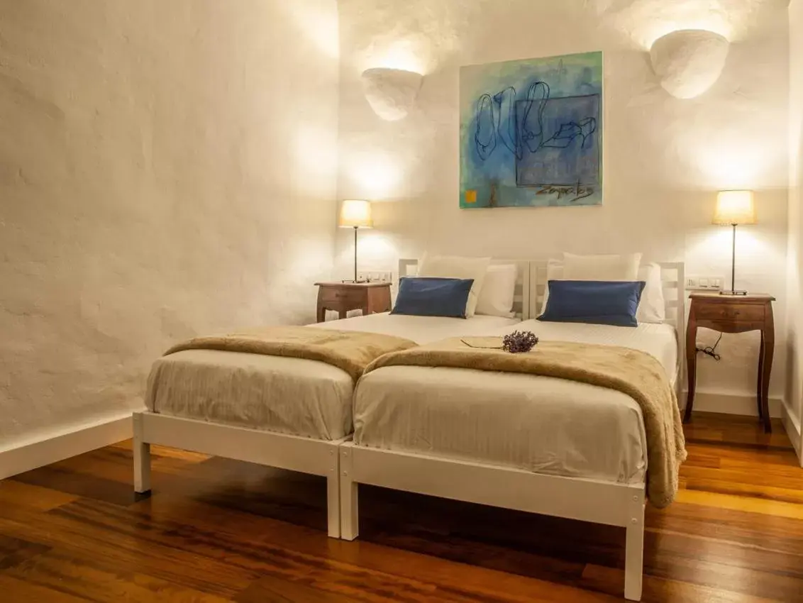 Superior Twin Room in Los Lirios Hotel Rural - Adults Only Superior Twin Room in Los Lirios Hotel Rural - Adults Only