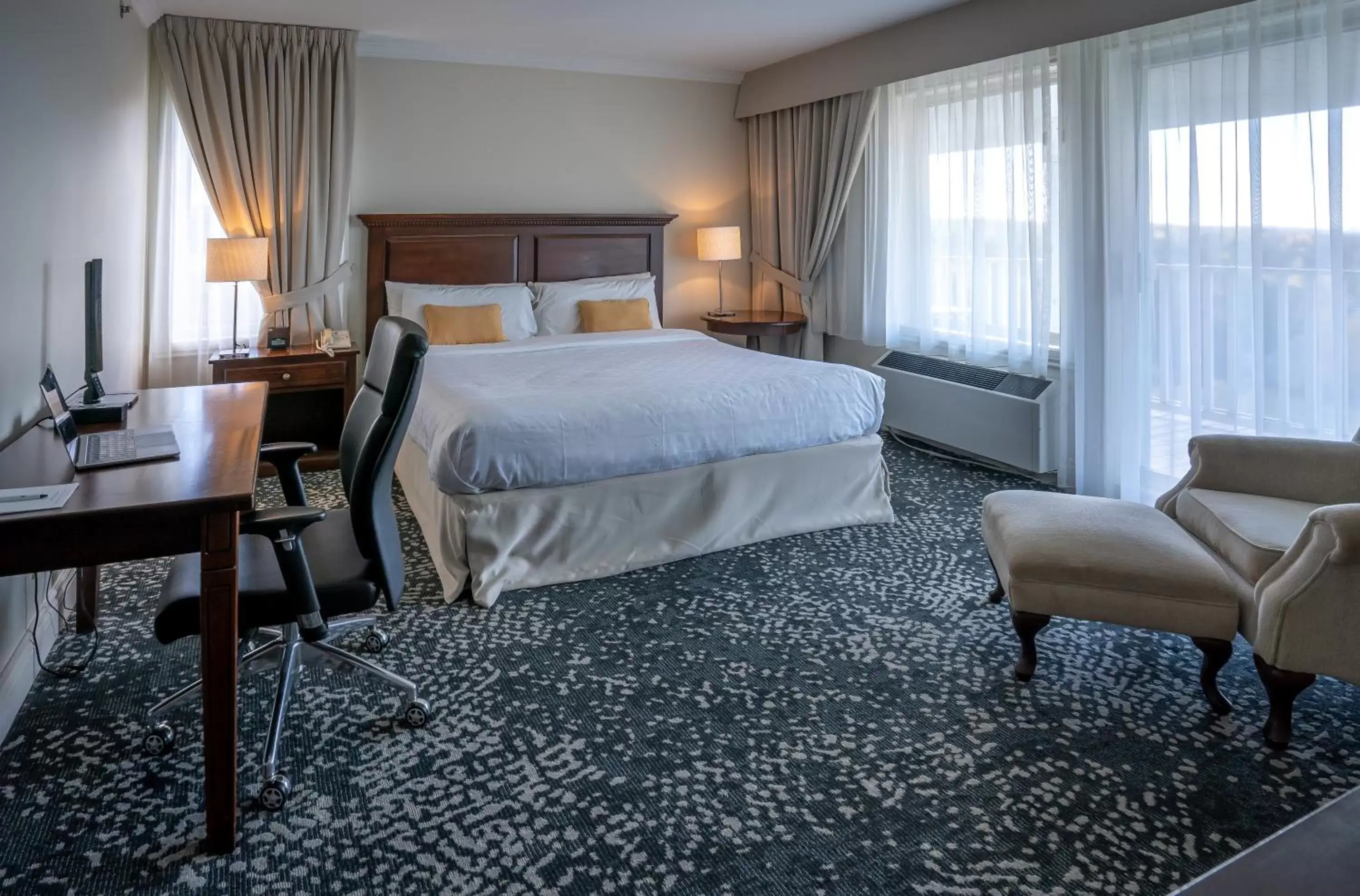 Executive Suite in Manoir des Sables Hôtel & Golf Executive Suite in Manoir des Sables Hôtel & Golf