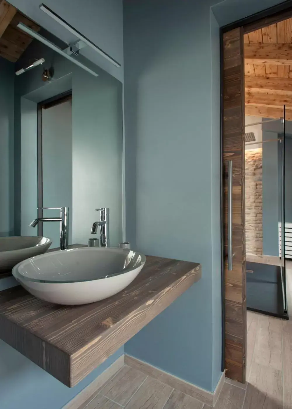 Superior Queen Room in B&B La Bellavita del Garda Luxury Superior Queen Room in B&B La Bellavita del Garda Luxury