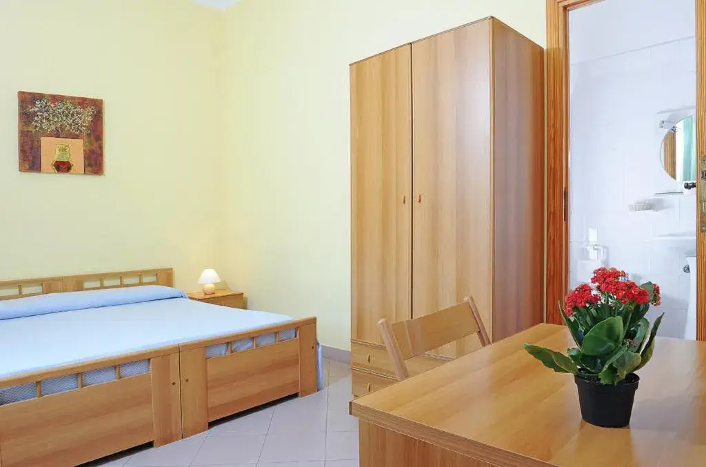 Triple Room with View in Sporting Hotel Stella Maris Triple Room with View in Sporting Hotel Stella Maris