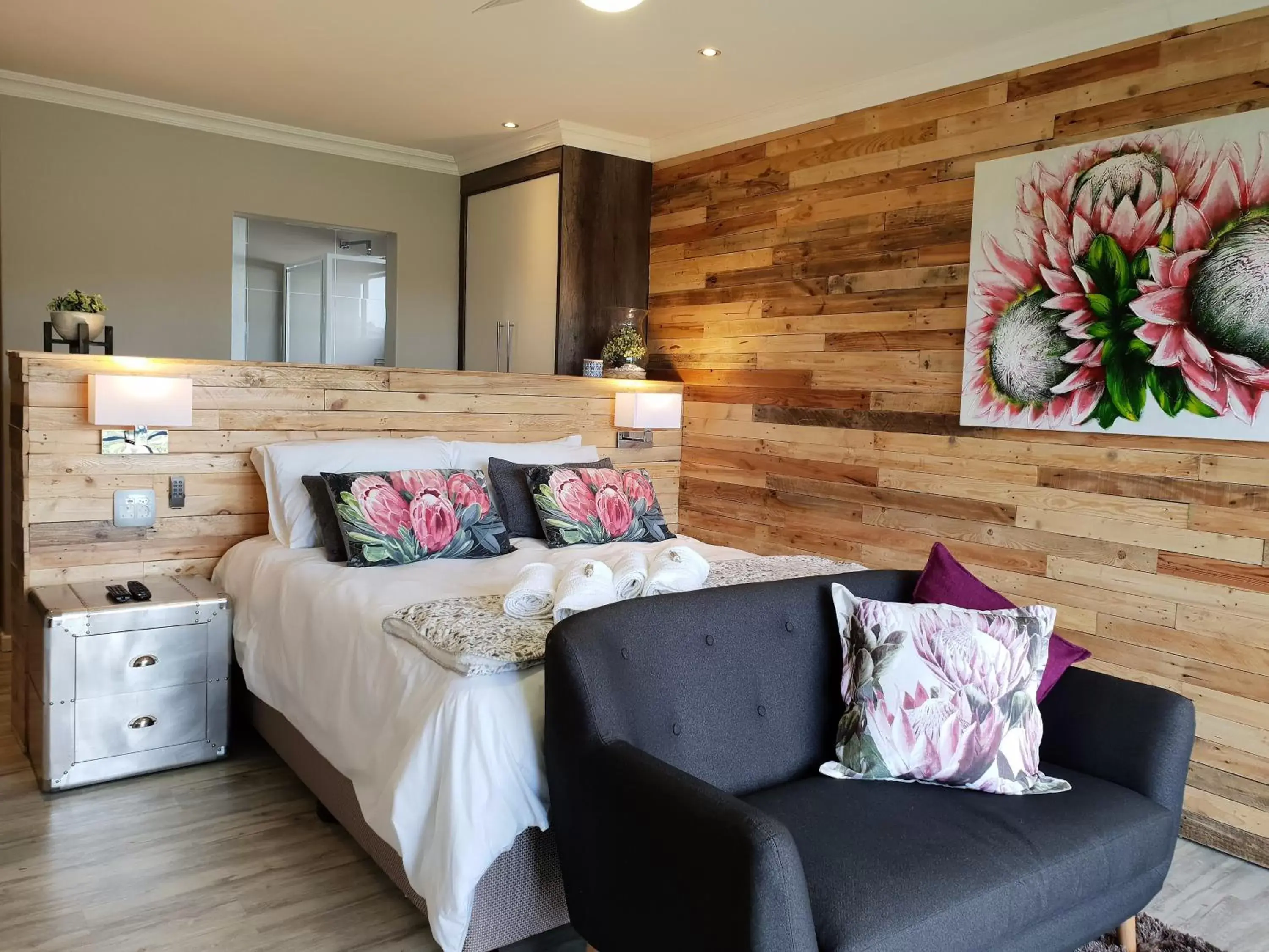 Superior Queen Room in Riverview Guesthouse East London Superior Queen Room in Riverview Guesthouse East London