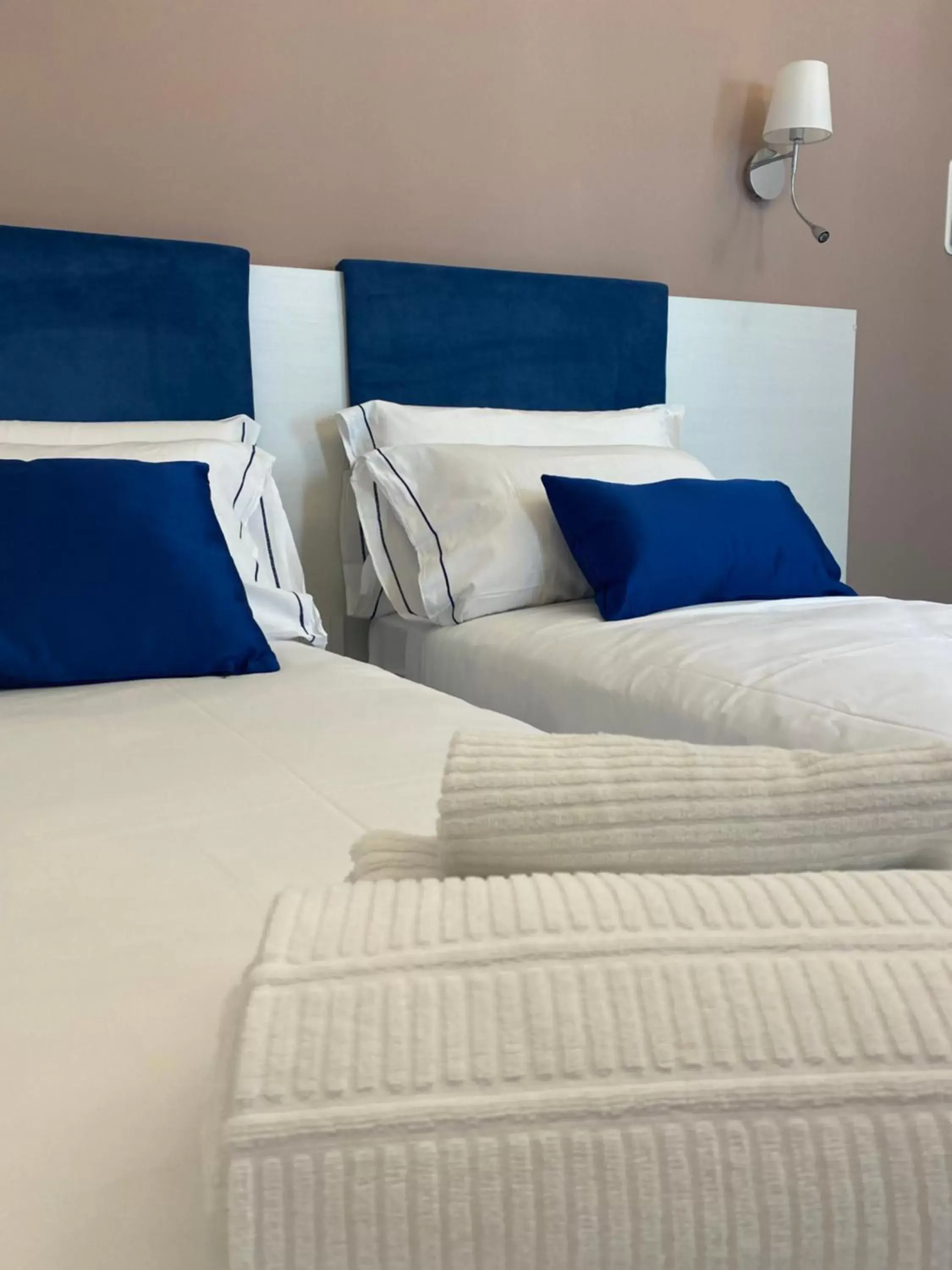 Deluxe Double or Twin Room in Palazzo Cappuccini Art Relais Deluxe Double or Twin Room in Palazzo Cappuccini Art Relais