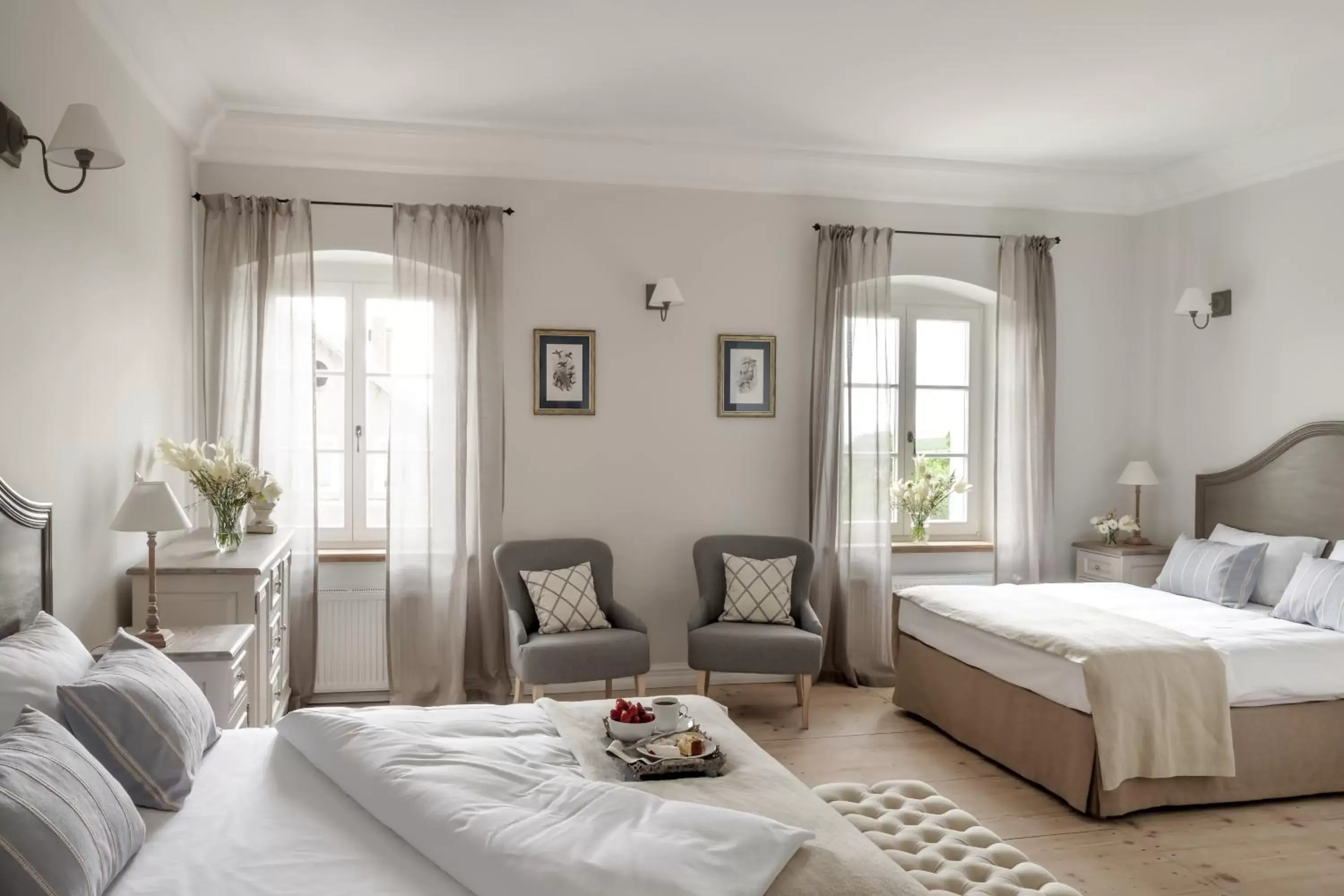 Deluxe Family Room in Pałac Kamieniec Deluxe Family Room in Pałac Kamieniec