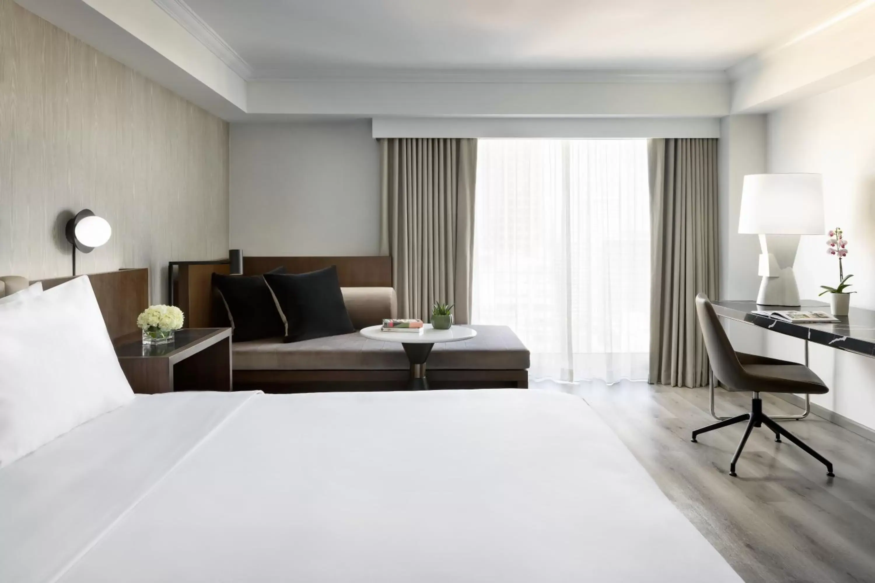 Premier King Room in Hyatt Regency San Francisco Downtown SOMA Premier King Room in Hyatt Regency San Francisco Downtown SOMA