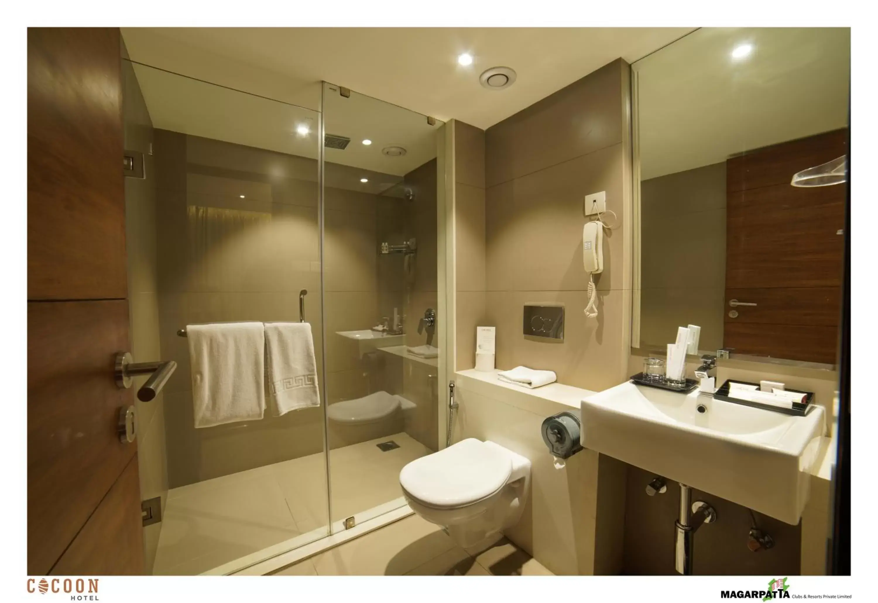 Premium Suite room with Balcony - single occupancy in Cocoon Hotel Premium Suite room with Balcony - single occupancy in Cocoon Hotel