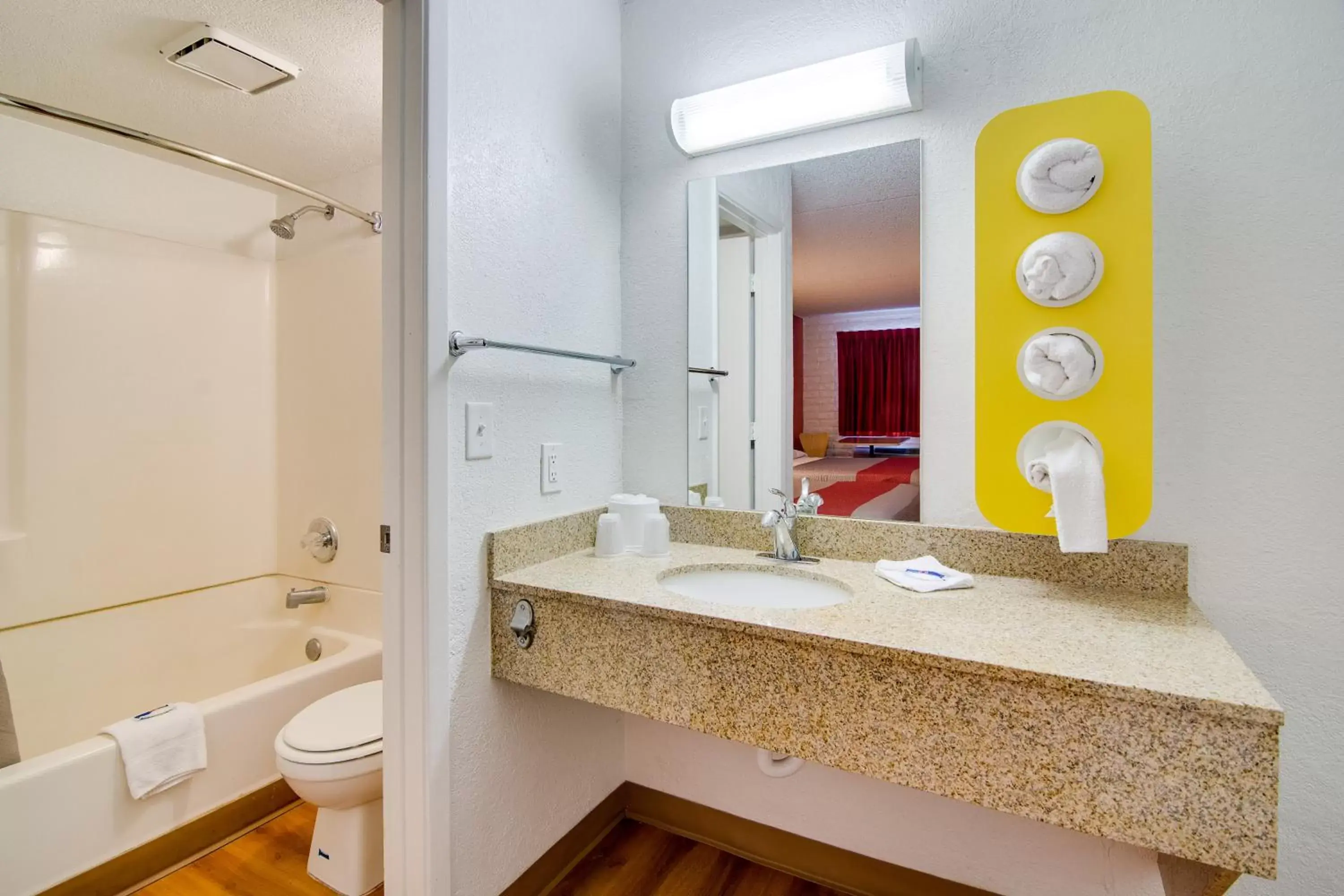 Queen Room with Two Queen Beds - Disability Access - Non-Smoking in Motel 6 Eloy Arizona Casa Grande Queen Room with Two Queen Beds - Disability Access - Non-Smoking in Motel 6 Eloy Arizona Casa Grande