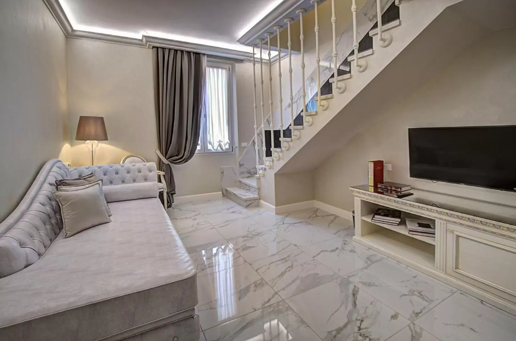 Executive Suite with Spa Access in The Moon Boutique Hotel & Spa Executive Suite with Spa Access in The Moon Boutique Hotel & Spa