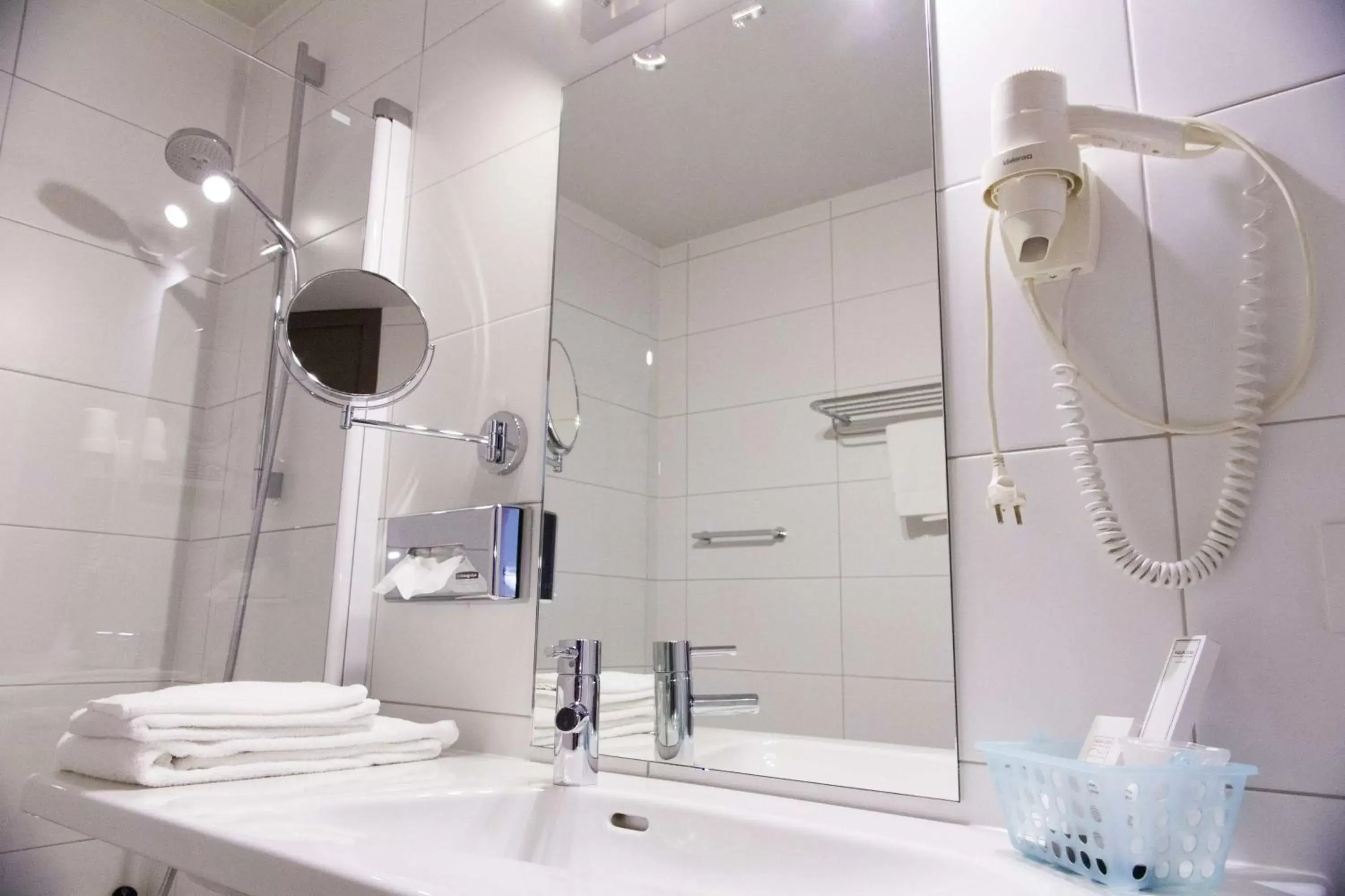 Executive King Room in Best Western Plus Aldhem Hotel Executive King Room in Best Western Plus Aldhem Hotel