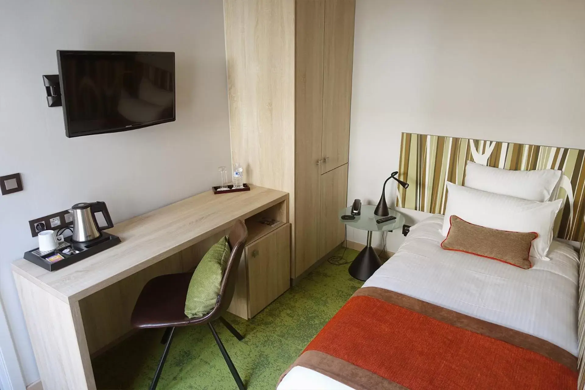 Single Room in Hôtel du Parc Ath Single Room in Hôtel du Parc Ath