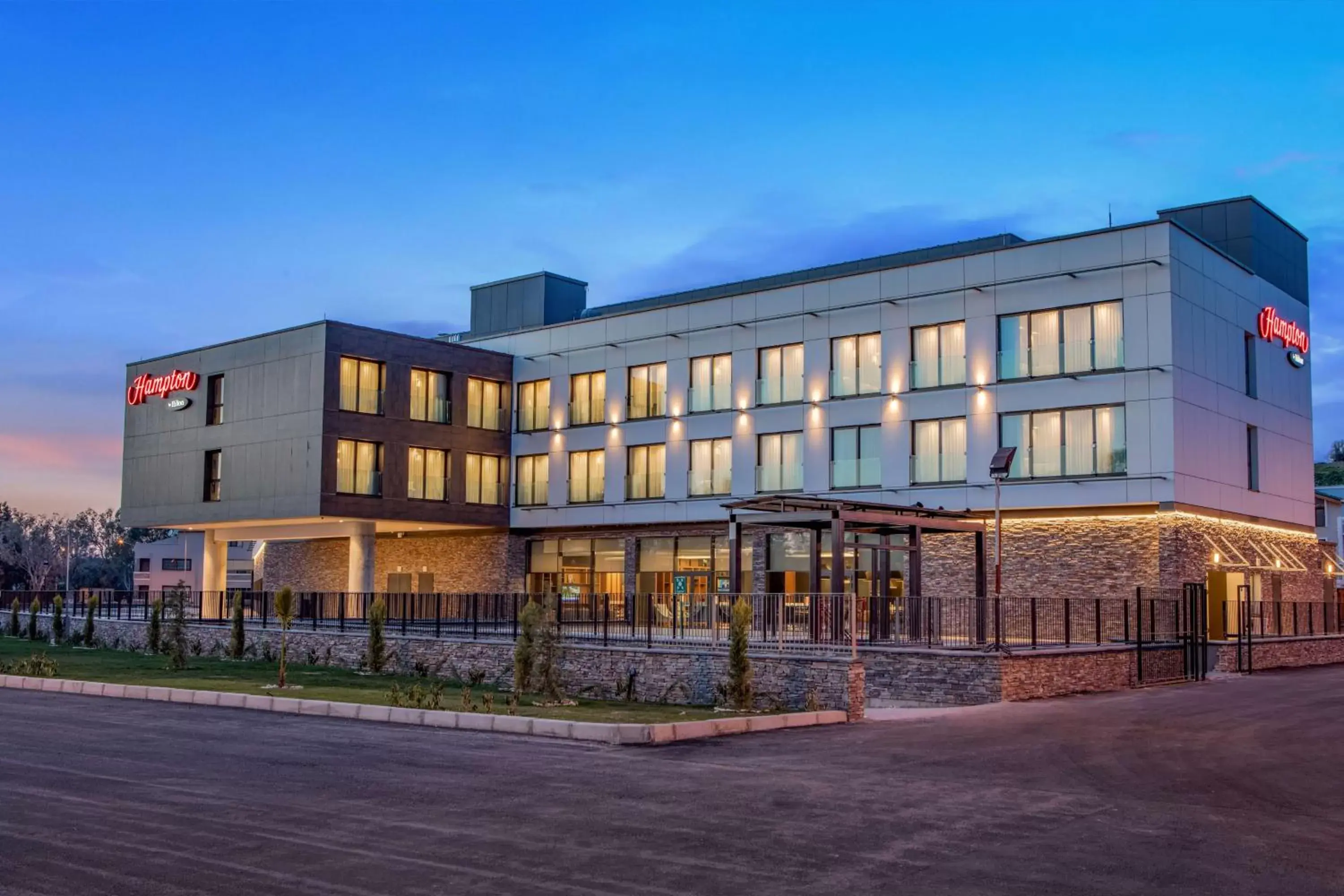 Hampton By Hilton Izmir Aliaga Hampton By Hilton Izmir Aliaga