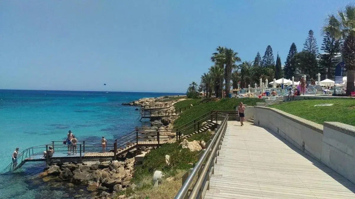 Silver Sands Beach Hotel Silver Sands Beach Hotel