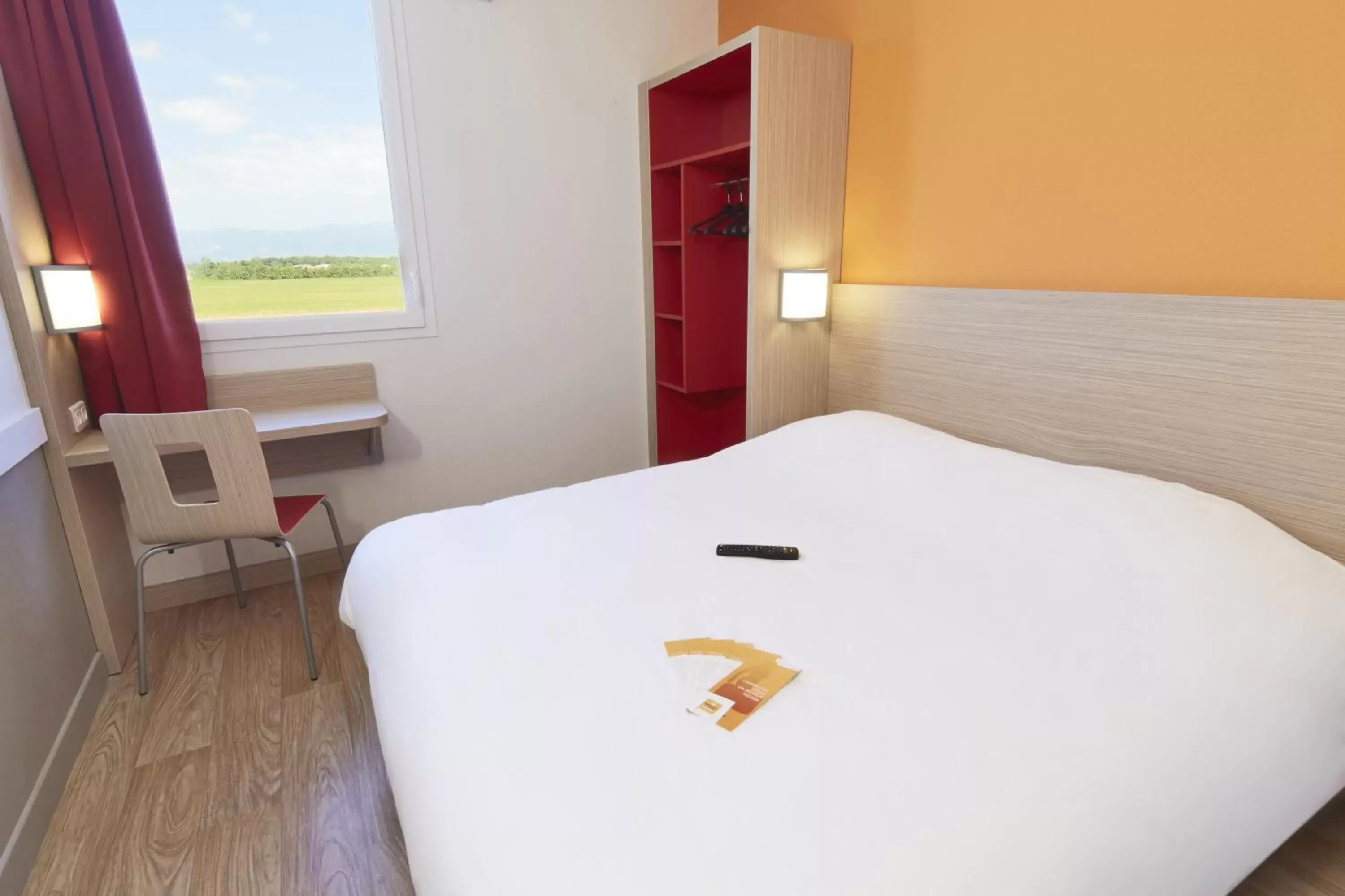 Double Room in Premiere Classe Valence Nord - Saint Marcel Les Valence Double Room in Premiere Classe Valence Nord - Saint Marcel Les Valence