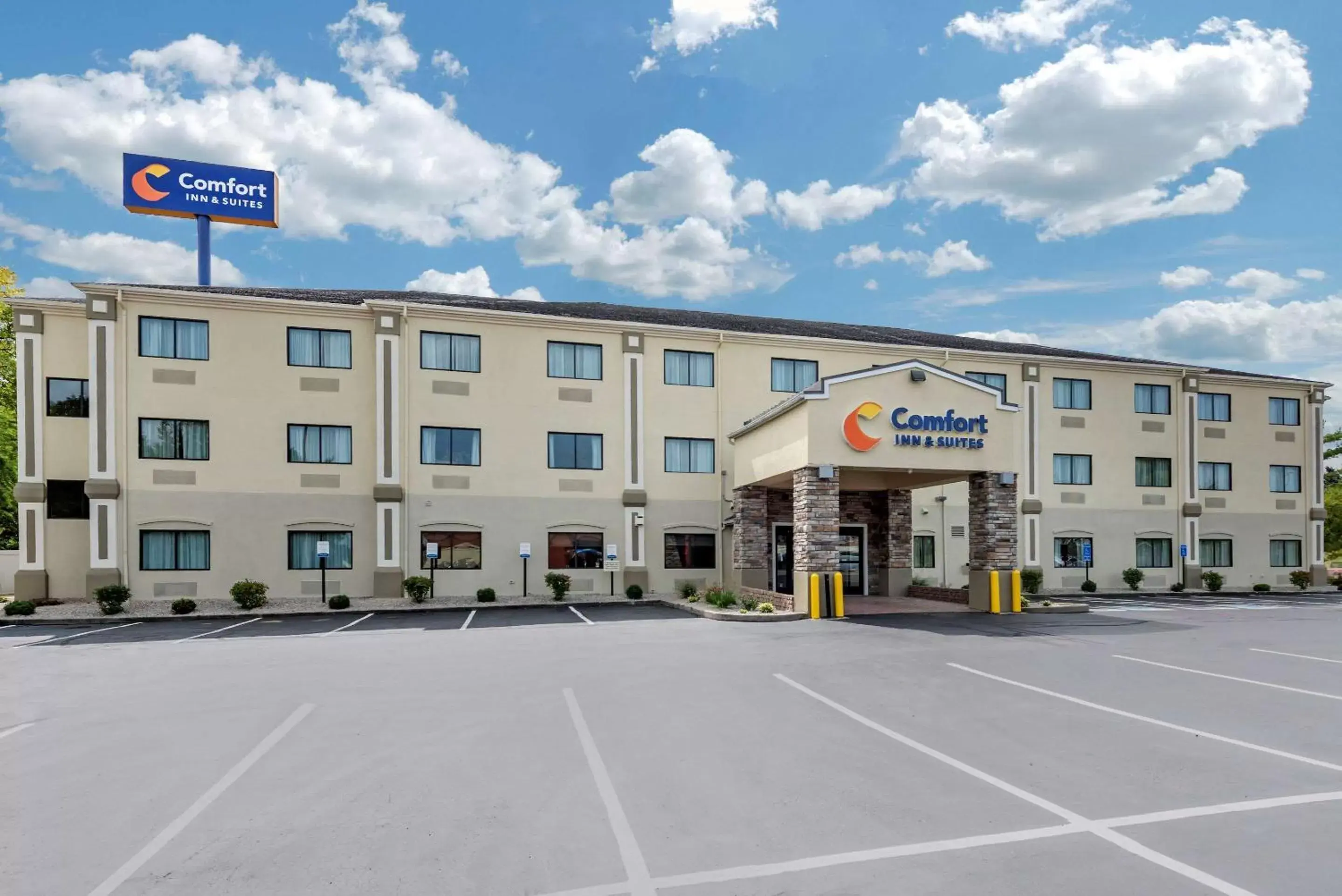 Comfort Inn & Suites Middletown - Franklin Comfort Inn & Suites Middletown - Franklin
