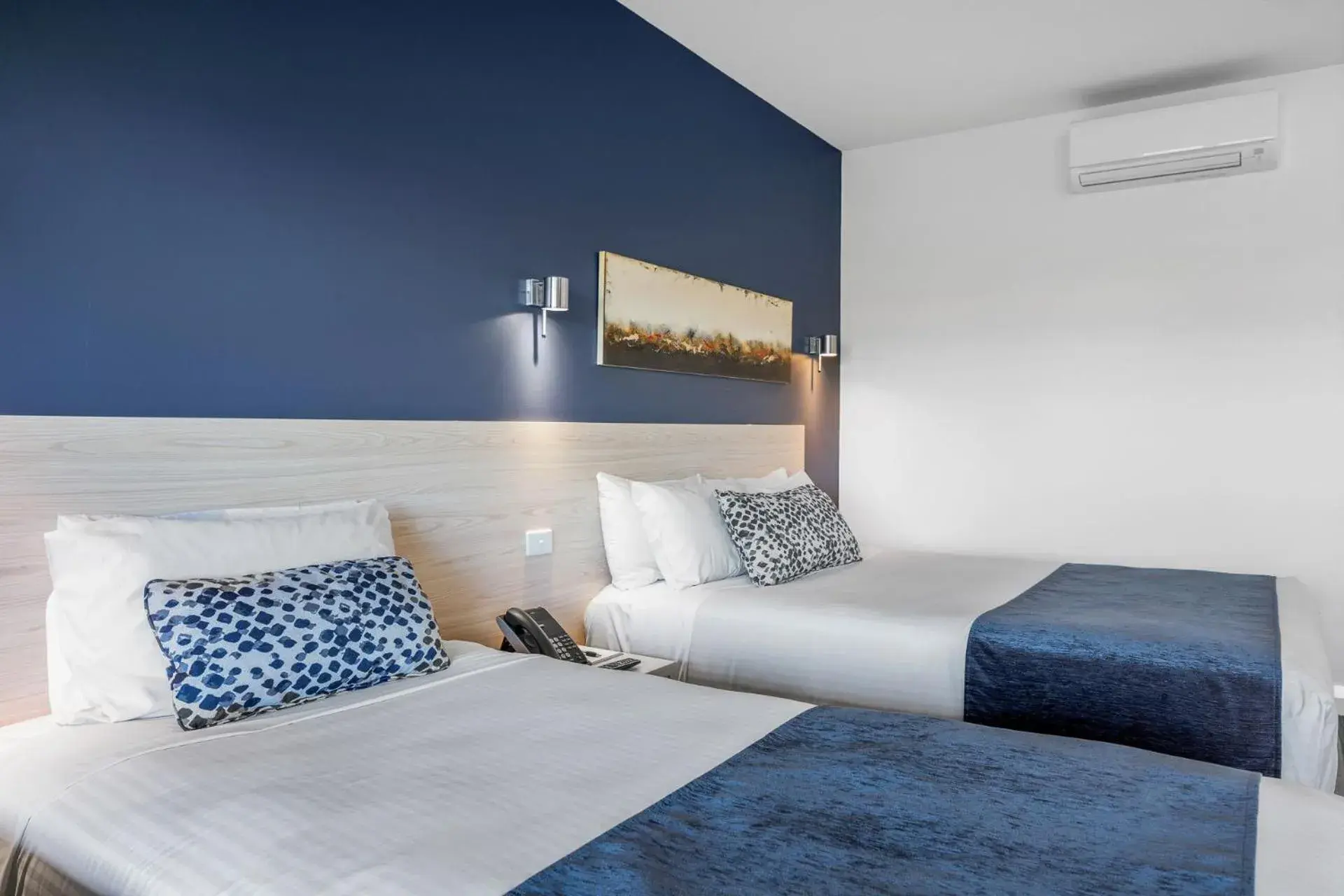 Deluxe Twin Suite in The Barn Accommodation Deluxe Twin Suite in The Barn Accommodation