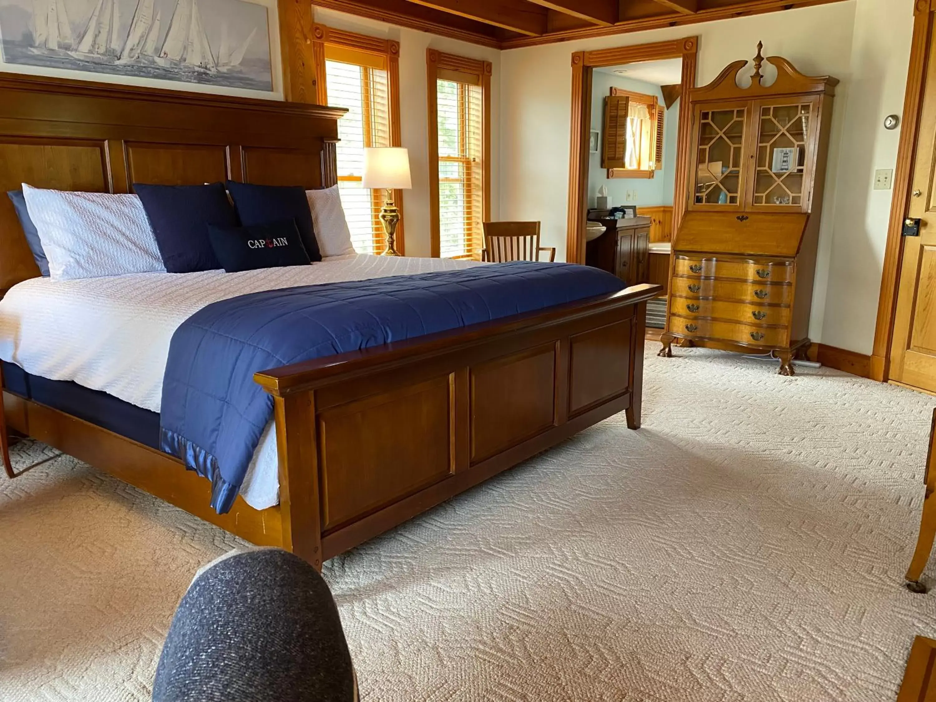 King Room with Sea View in Spouter Inn Bed & Breakfast King Room with Sea View in Spouter Inn Bed & Breakfast