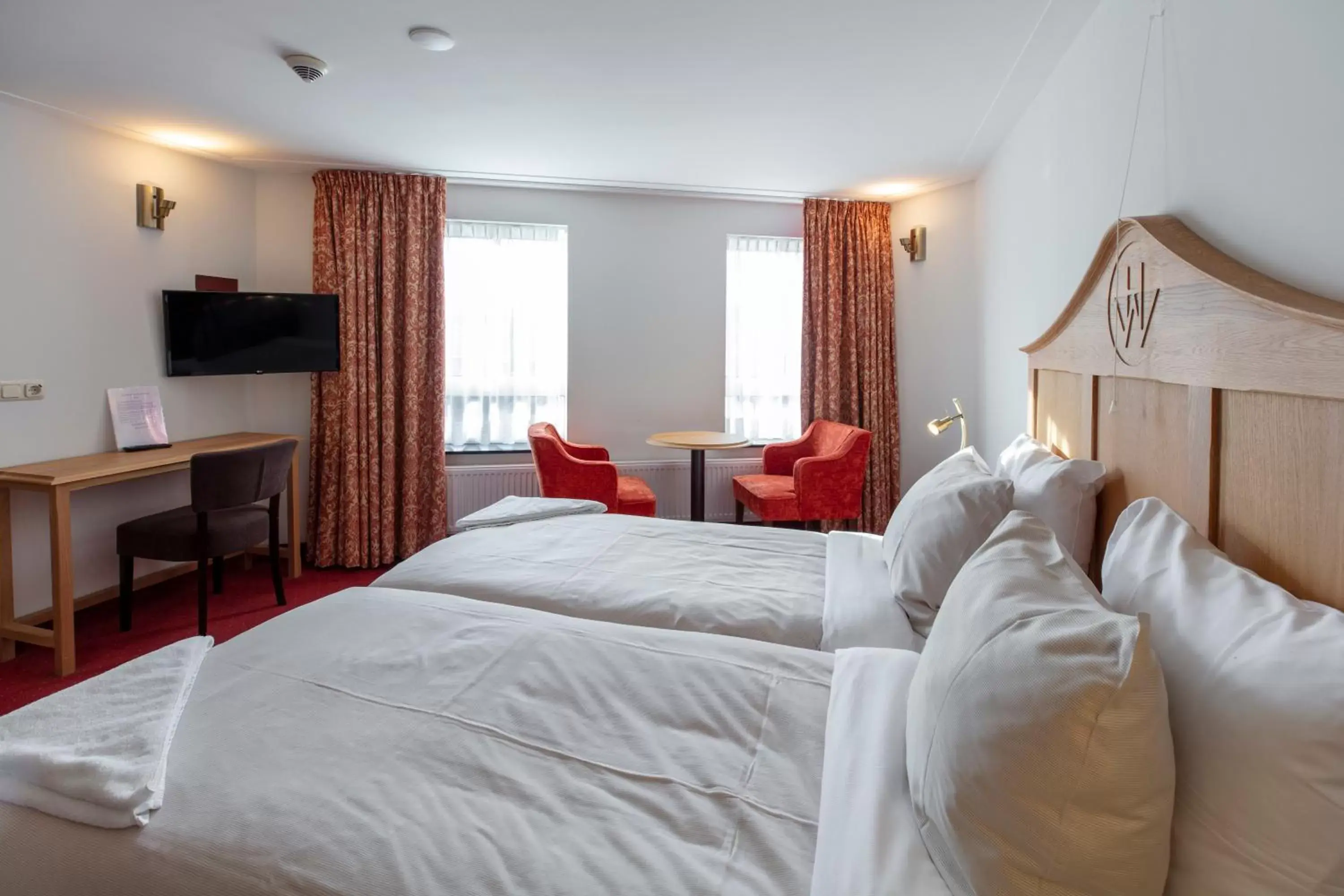 Twin Room in Amsterdam Wiechmann Hotel Twin Room in Amsterdam Wiechmann Hotel