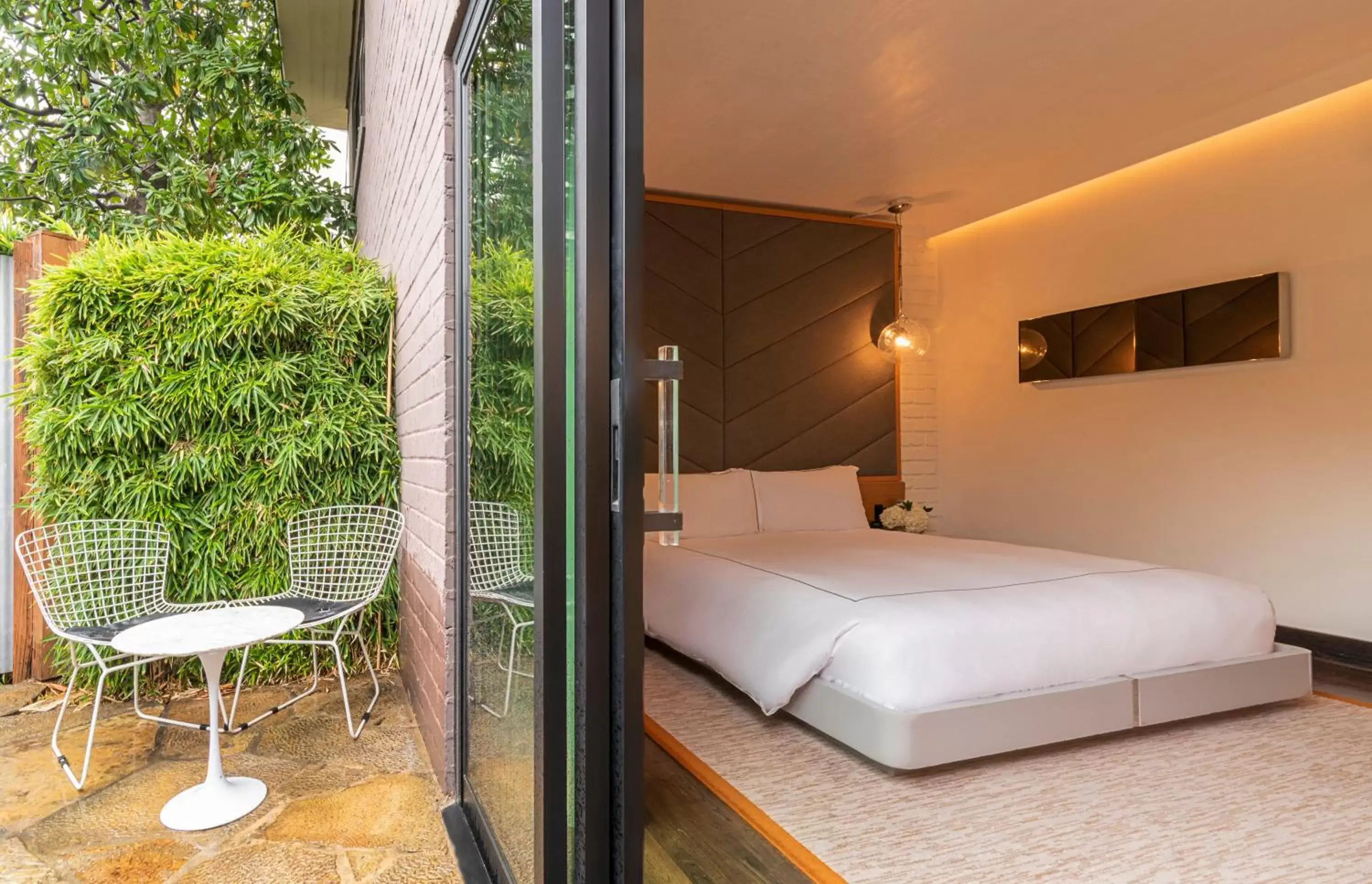 Cabana Poolside with Private Patio in The Hollywood Roosevelt Cabana Poolside with Private Patio in The Hollywood Roosevelt