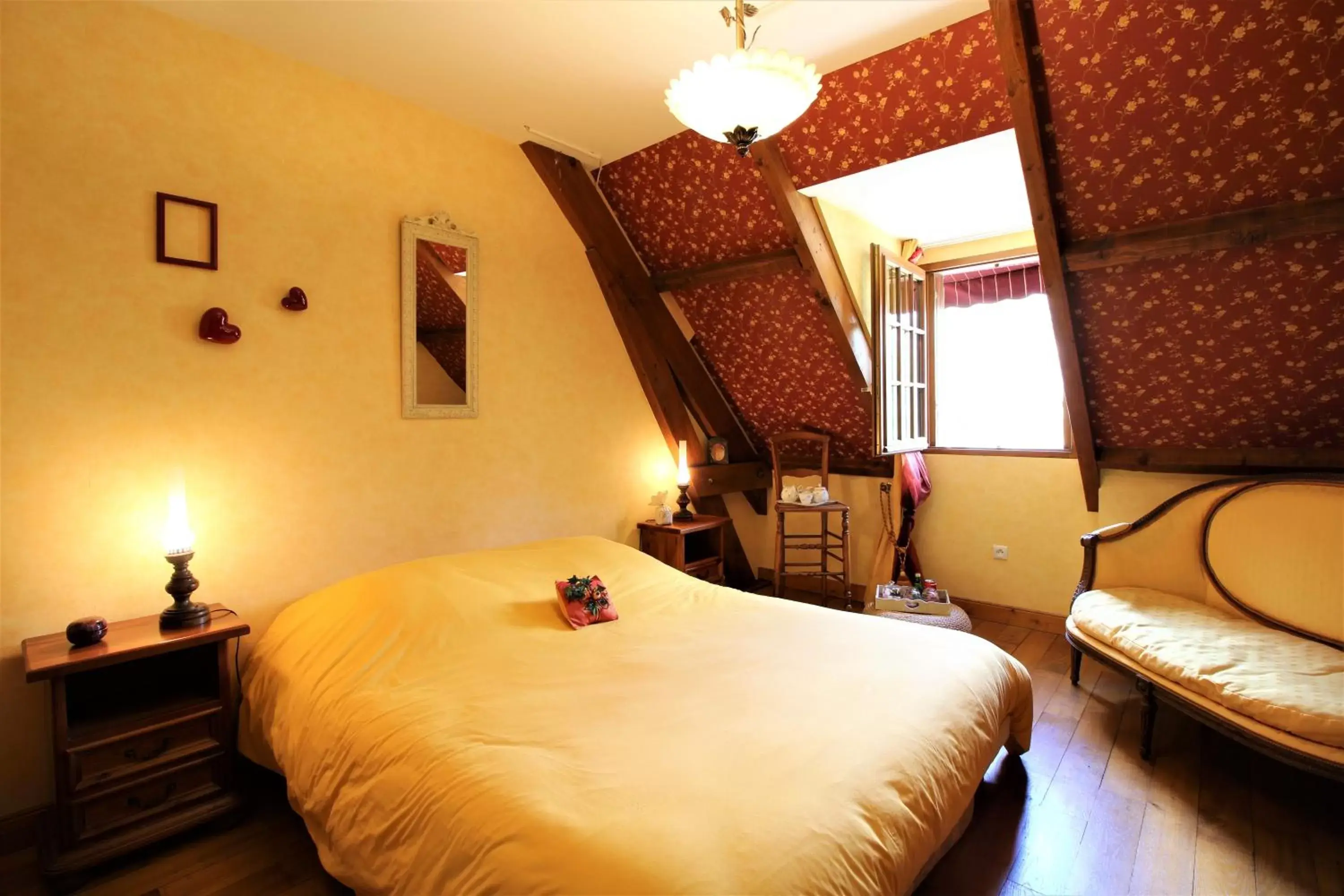 Double Room with Garden View in Chez Pascaline Double Room with Garden View in Chez Pascaline