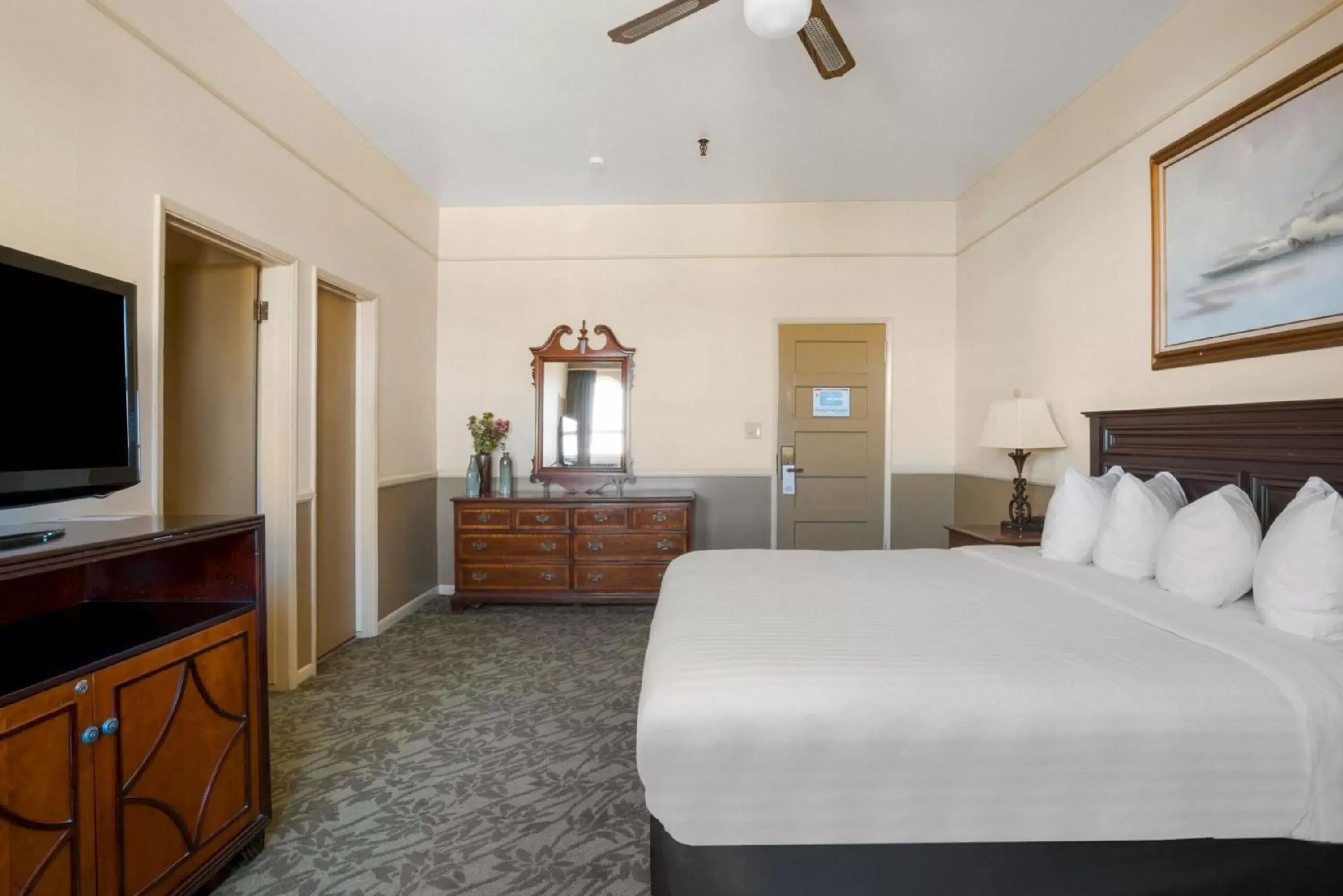 Suite in Hotel St. Michael Suite in Hotel St. Michael