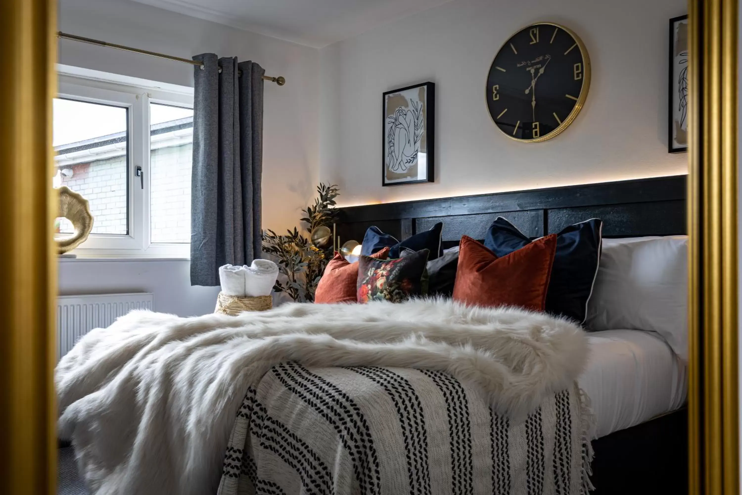 Bed in The Angharad Hotel and Restaurant Bed in The Angharad Hotel and Restaurant