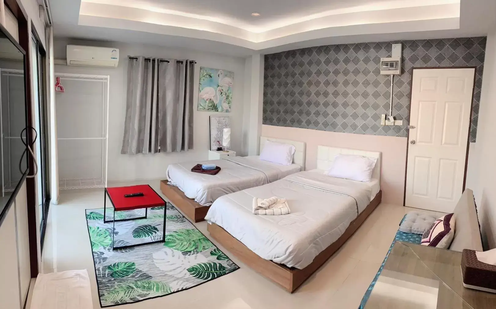 Studio with Balcony - single occupancy in Sphat เอสพลัส Boutique Hotel chiang mai Studio with Balcony - single occupancy in Sphat เอสพลัส Boutique Hotel chiang mai