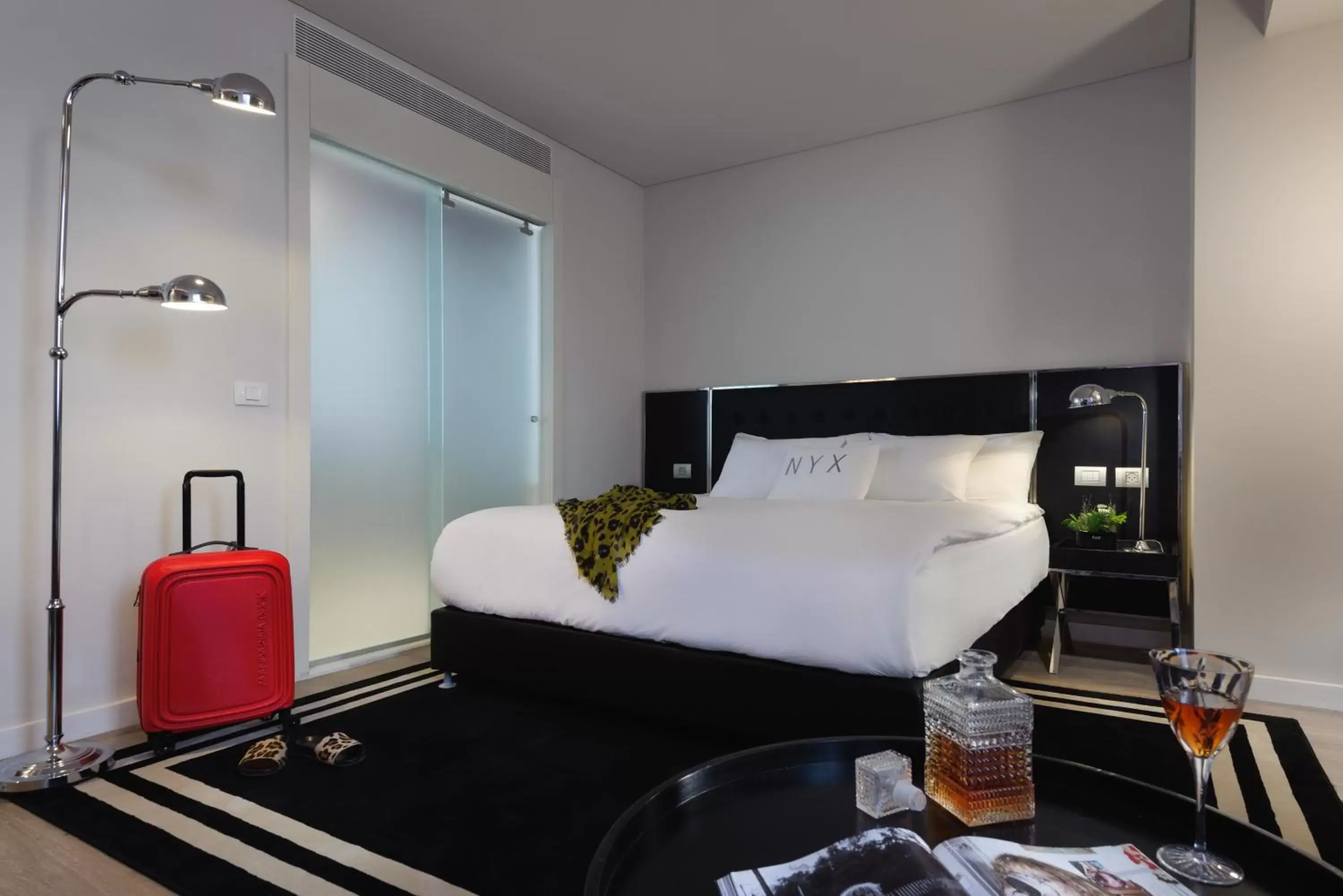 Deluxe Room (2 Adults + 1 Child) in NYX Tel Aviv Deluxe Room (2 Adults + 1 Child) in NYX Tel Aviv