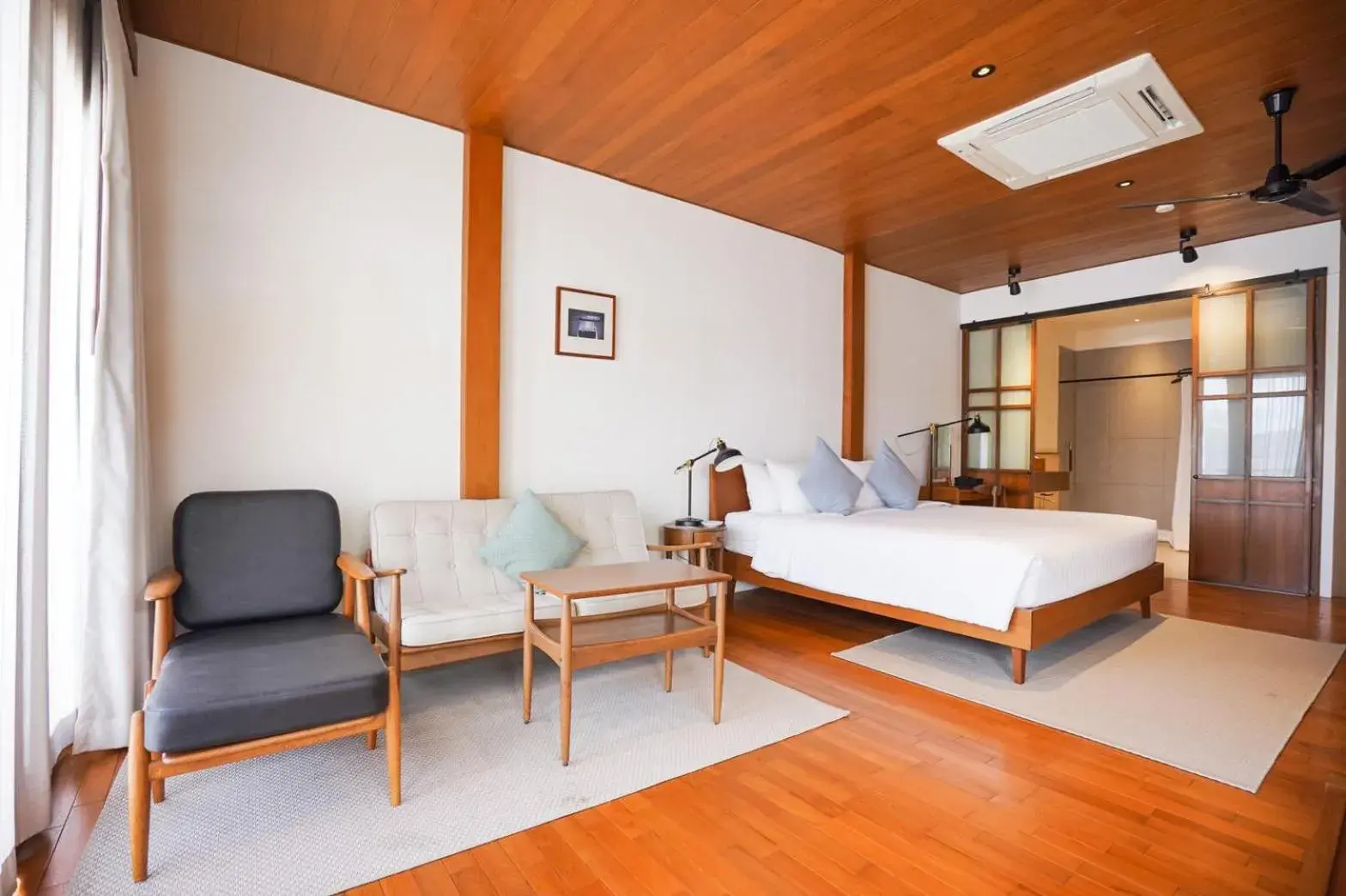 Junior Suite in Chann Bangkok Noi Junior Suite in Chann Bangkok Noi