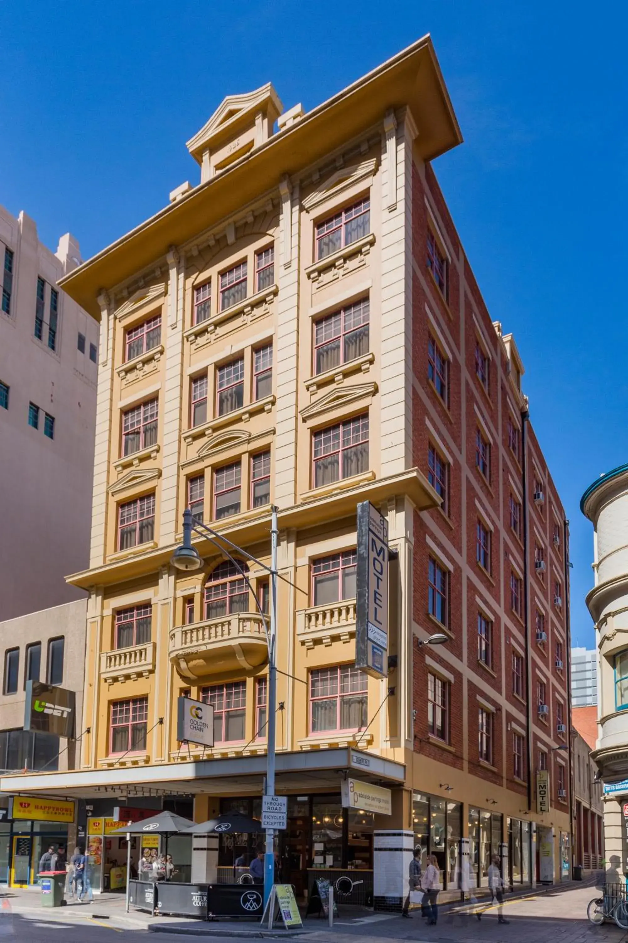 Adelaide Paringa Adelaide Paringa