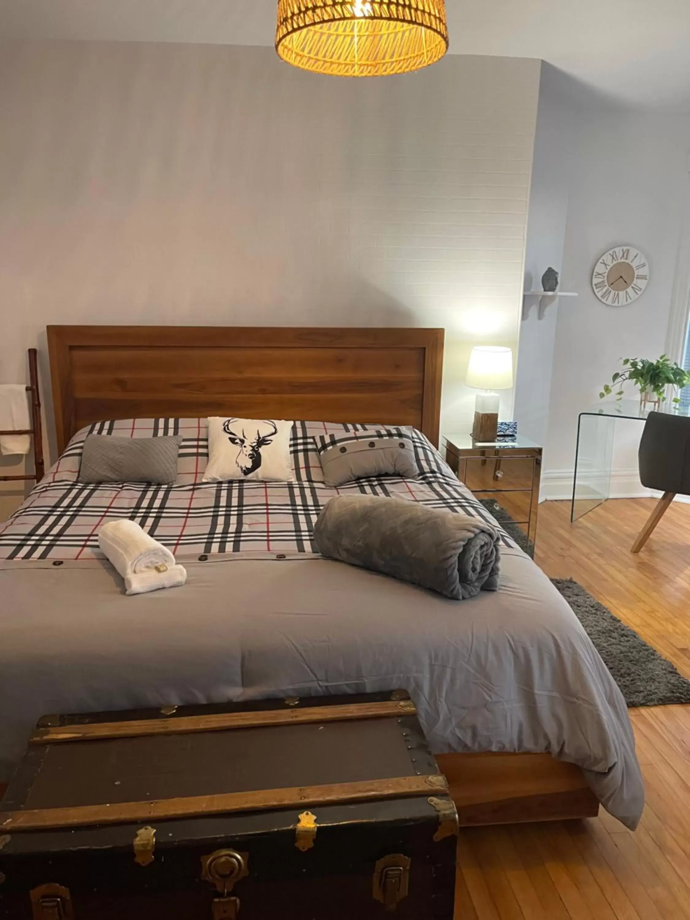 Double Room in Gîte et Bistro Jazz Namasté Double Room in Gîte et Bistro Jazz Namasté