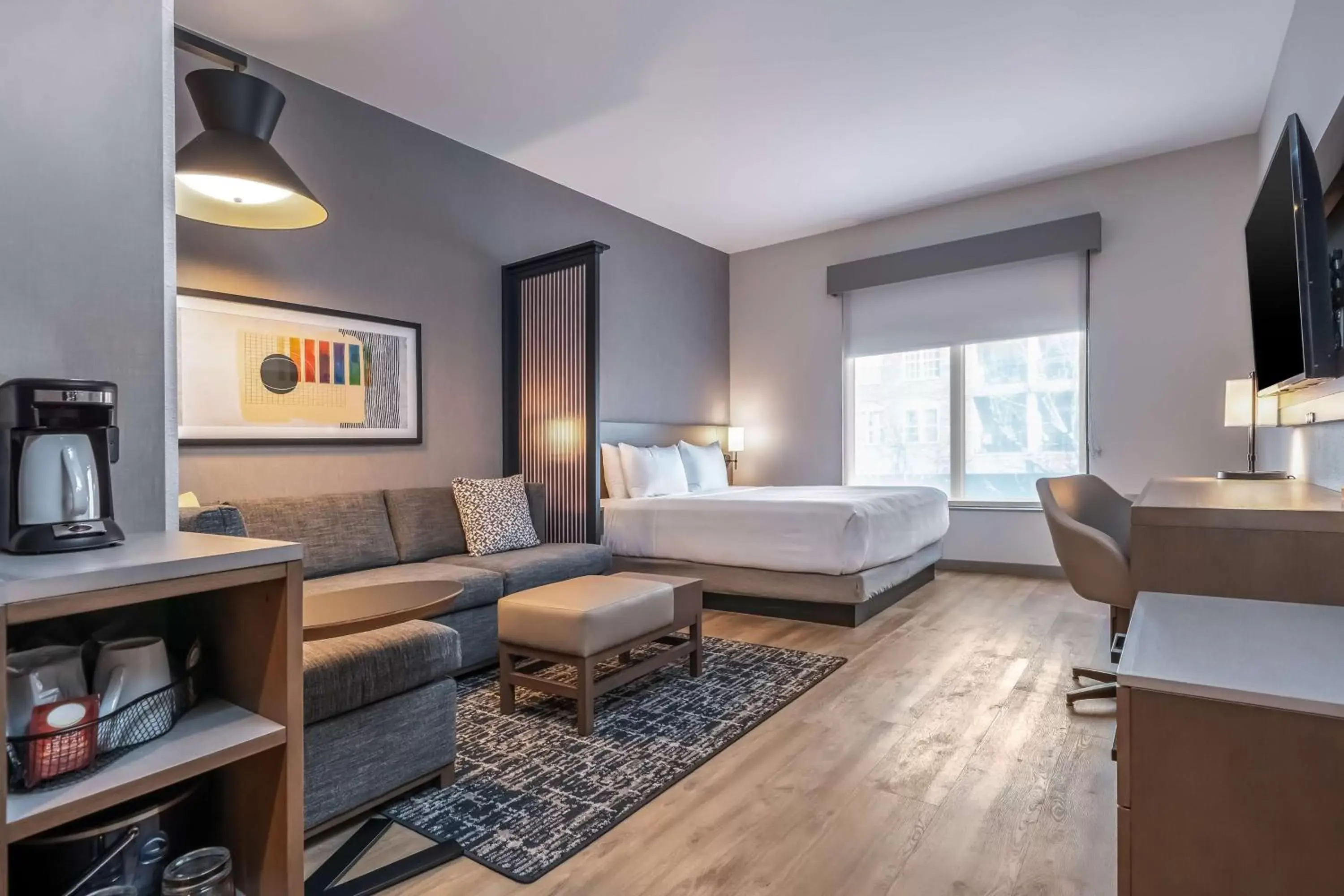 King Room with Sofa Bed in Hyatt Place Gainesville Downtown King Room with Sofa Bed in Hyatt Place Gainesville Downtown