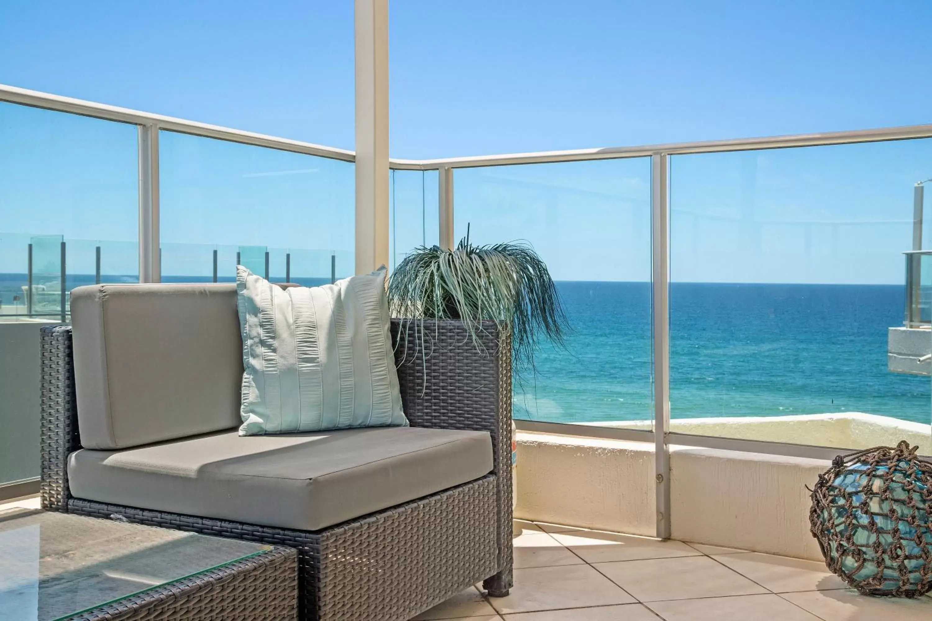 Two-Bedroom Apartment with Partial Ocean View - No Aircon in Foreshore Beachfront Apartments Two-Bedroom Apartment with Partial Ocean View - No Aircon in Foreshore Beachfront Apartments